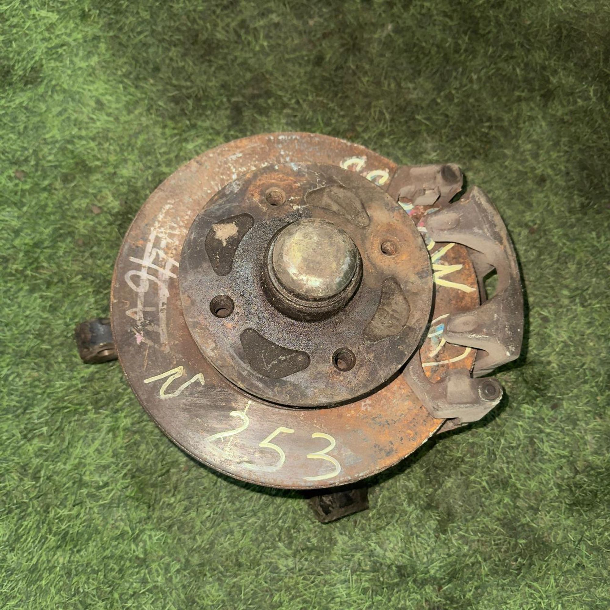 253 Ступица передняя правая MAZDA PREMACY SP8W, 5500 рублей, Невинномысск