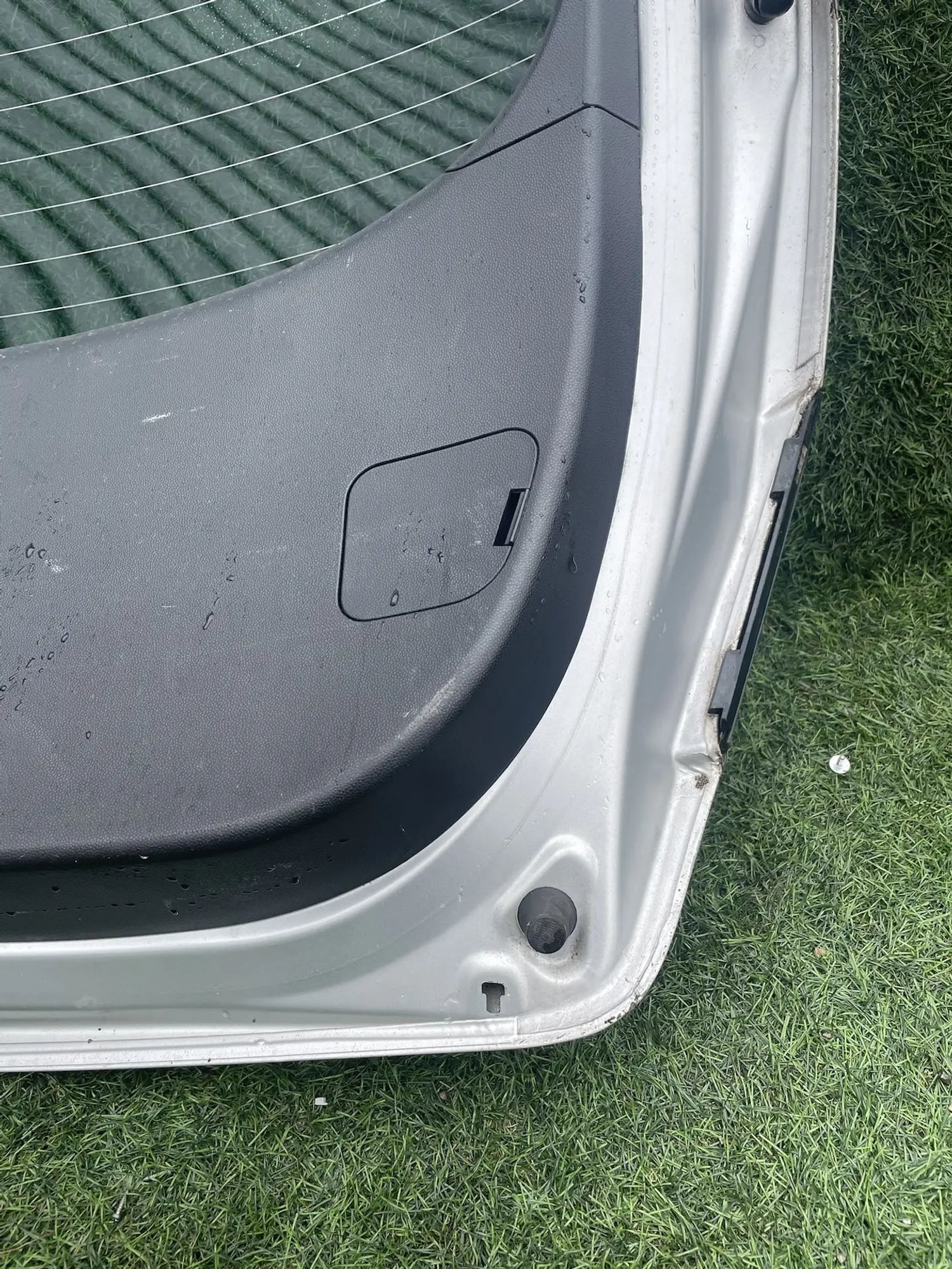 https://ycs.partsauto.market/partsauto-images/thmbs/userImages/772e461030aea93f4dbb6447c0f924d3/part/a87eae74-5f31-4276-b7b7-3896abc323dc_1778913314100.jpg