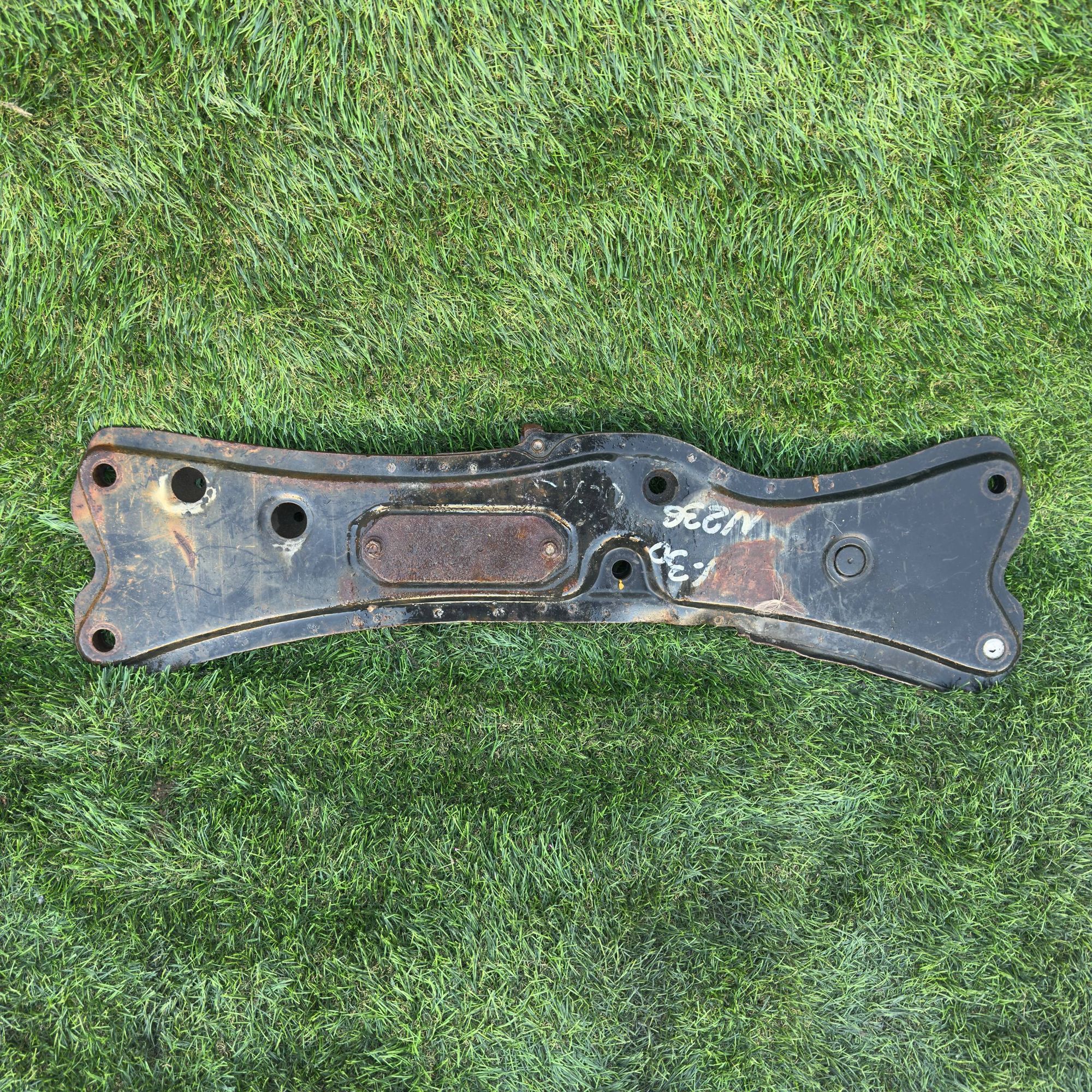 228 Балка поперечная TOYOTA VISTA SV30, 1 рублей, Невинномысск