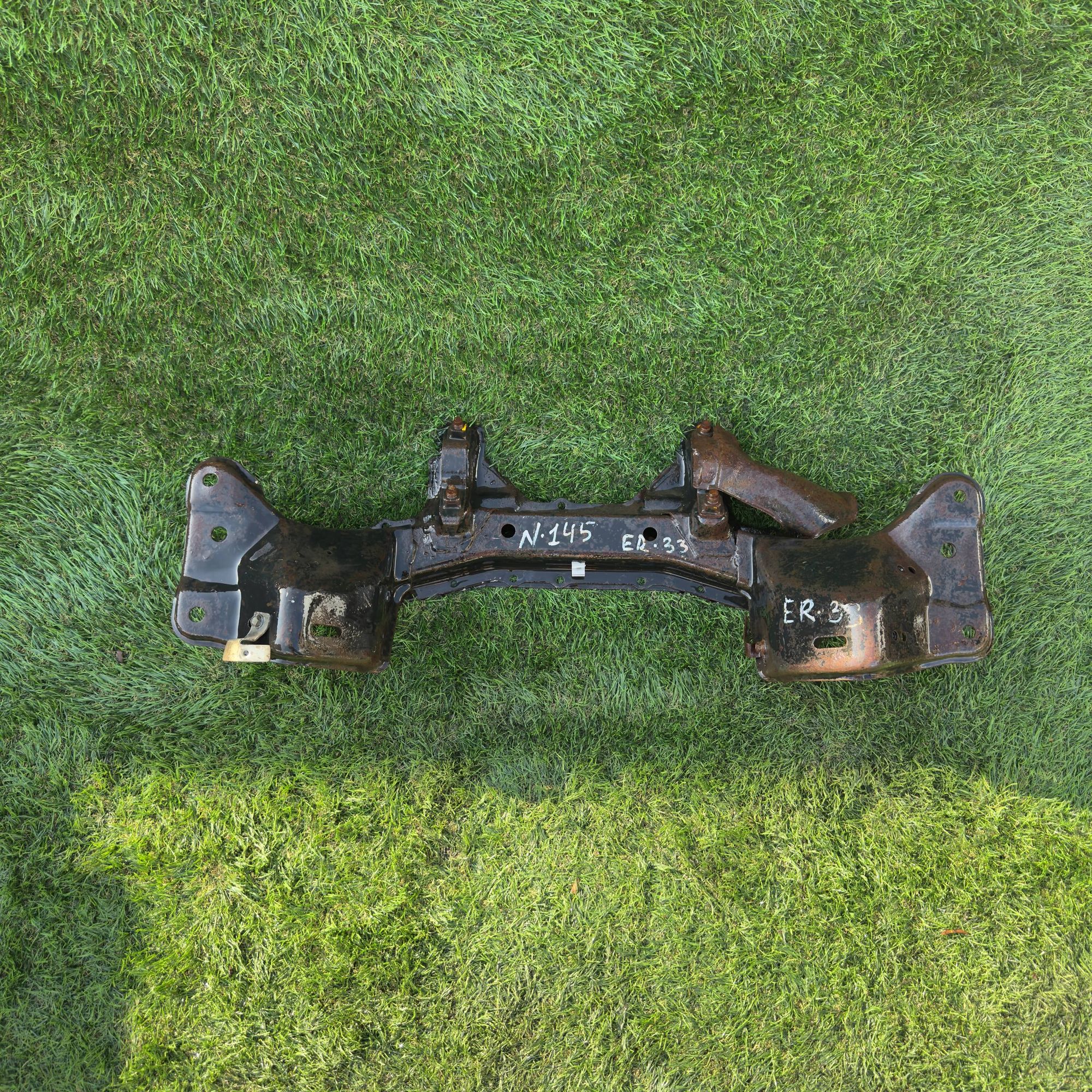 145 Подрамник передний NISSAN SKYLINE ER33, 7500 рублей, Невинномысск