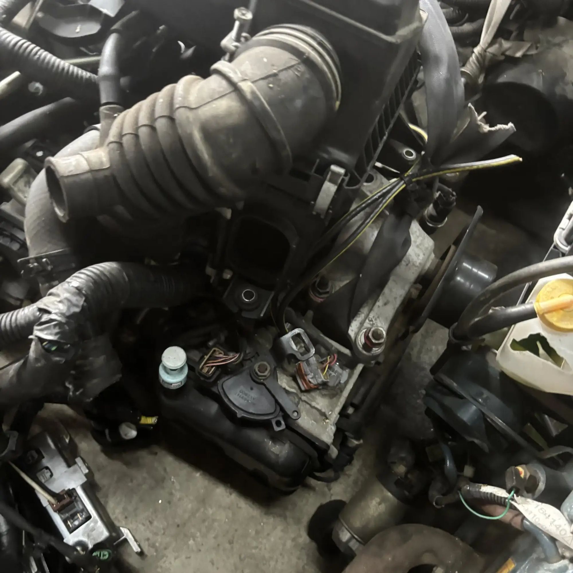 https://ycs.partsauto.market/partsauto-images/thmbs/userImages/772e461030aea93f4dbb6447c0f924d3/part/a8fae951-5f36-49ae-a7d9-463f194efd4a_1778846454513.jpg