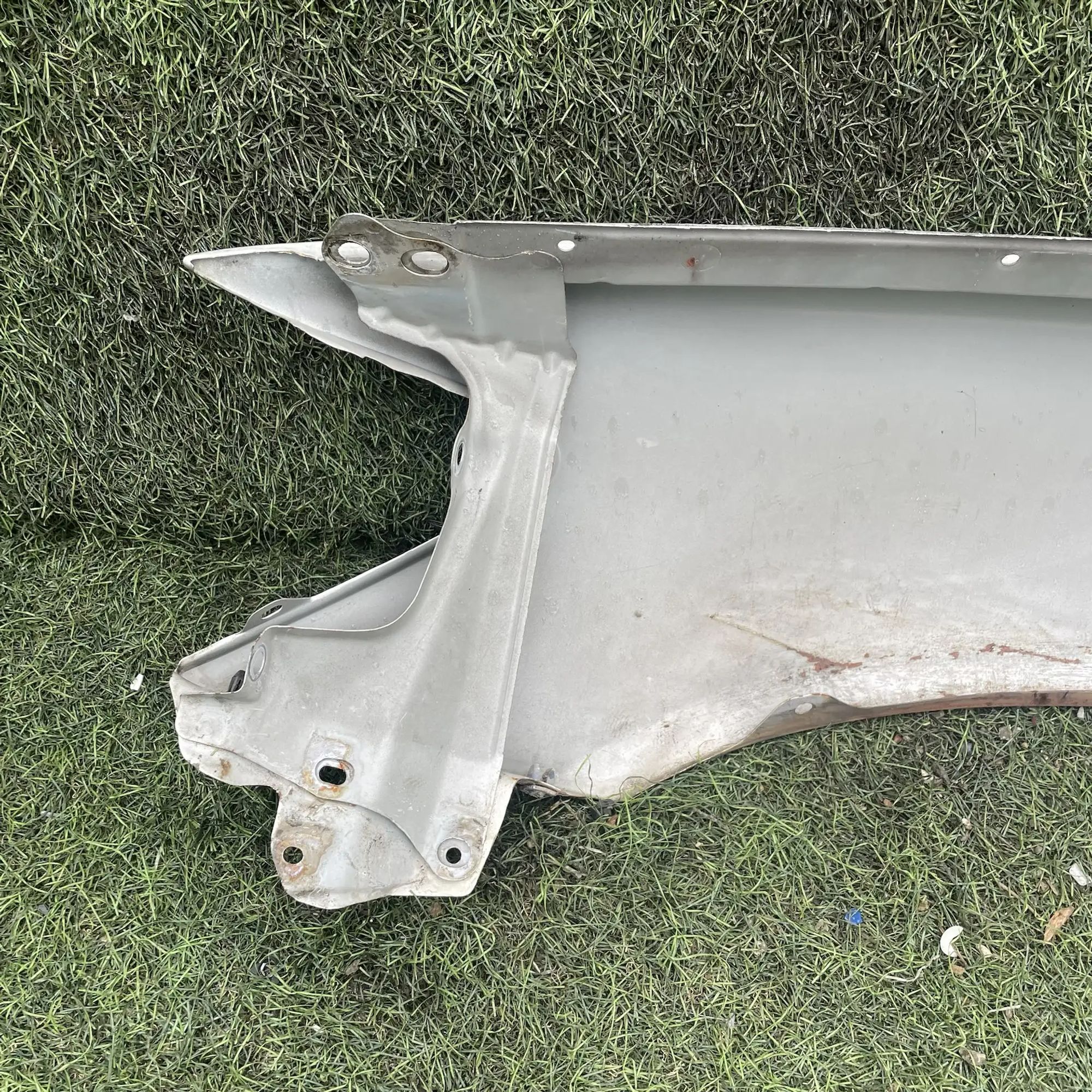 https://ycs.partsauto.market/partsauto-images/thmbs/userImages/772e461030aea93f4dbb6447c0f924d3/part/a9884013-bed9-4991-97f7-319ccfcdc329_1778847566742.jpg
