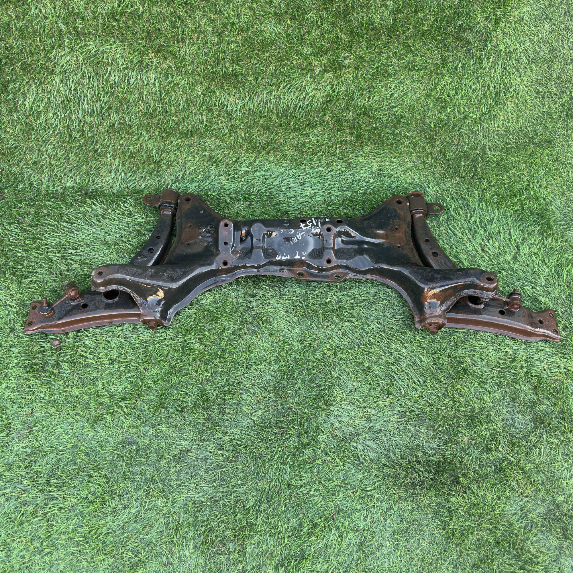 157 Подрамник передний TOYOTA CARINA AT170, 6000 рублей, Невинномысск