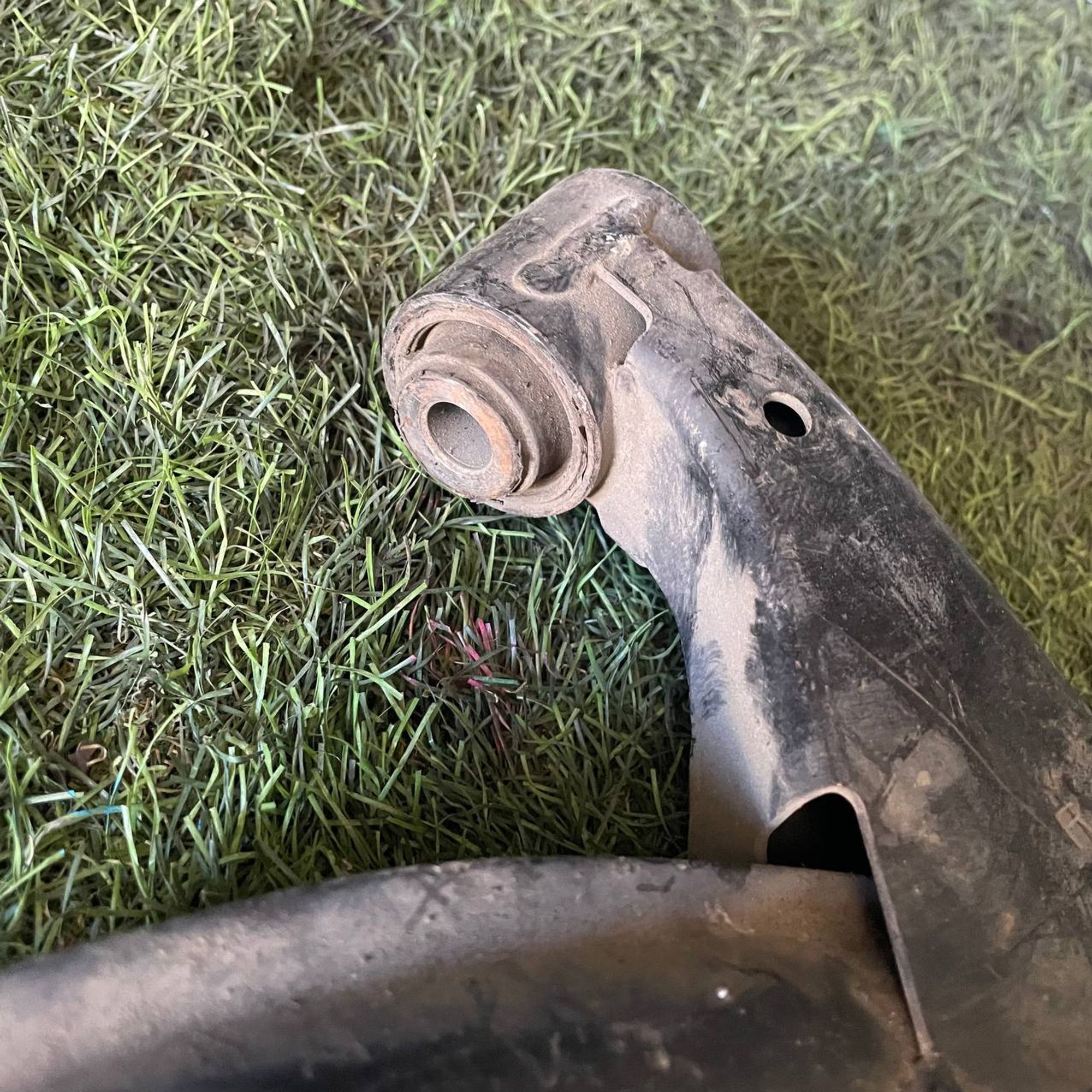 364 Рычаг передний правый нижний SUBARU IMPREZA GG2, 6000 рублей, Невинномысск