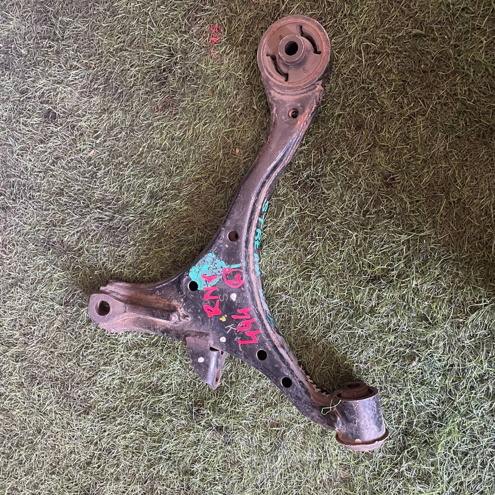 444 Рычаг передний левый нижний HONDA STREAM RN5, 1 рублей, Невинномысск