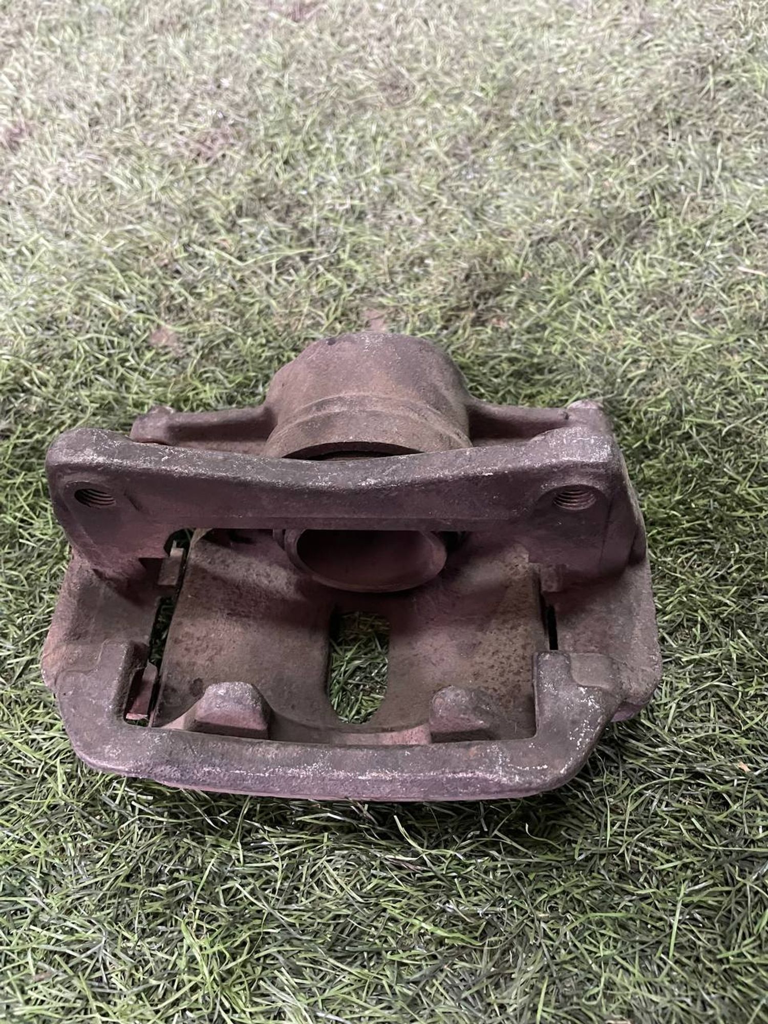 571 Суппорт тормозной передний левый TOYOTA CORONA ST210, 3000 рублей, Невинномысск