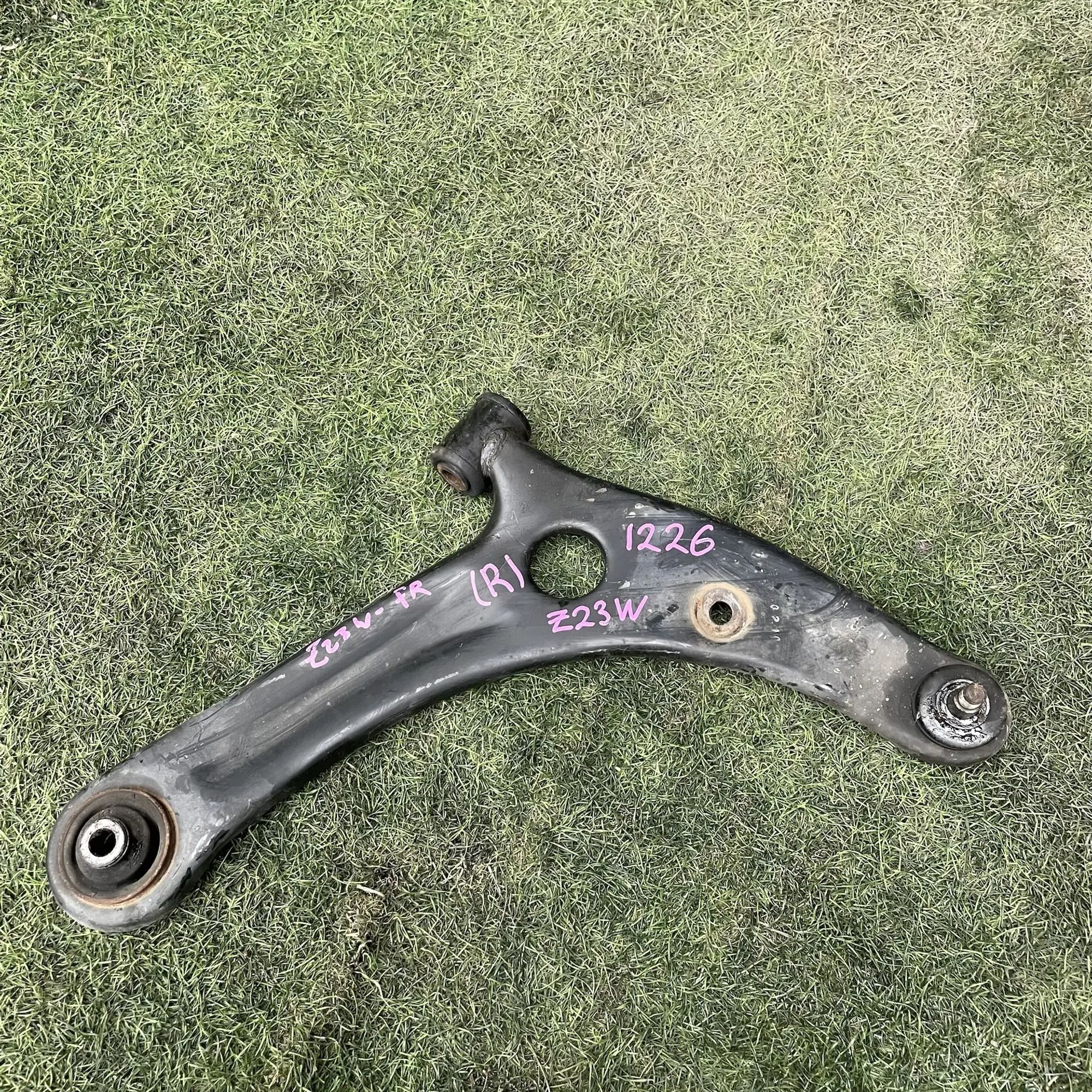 https://ycs.partsauto.market/partsauto-images/thmbs/userImages/772e461030aea93f4dbb6447c0f924d3/part/aae4f5ee-29b3-452c-ba0b-7100fd10b4f8_1779197162892.jpg