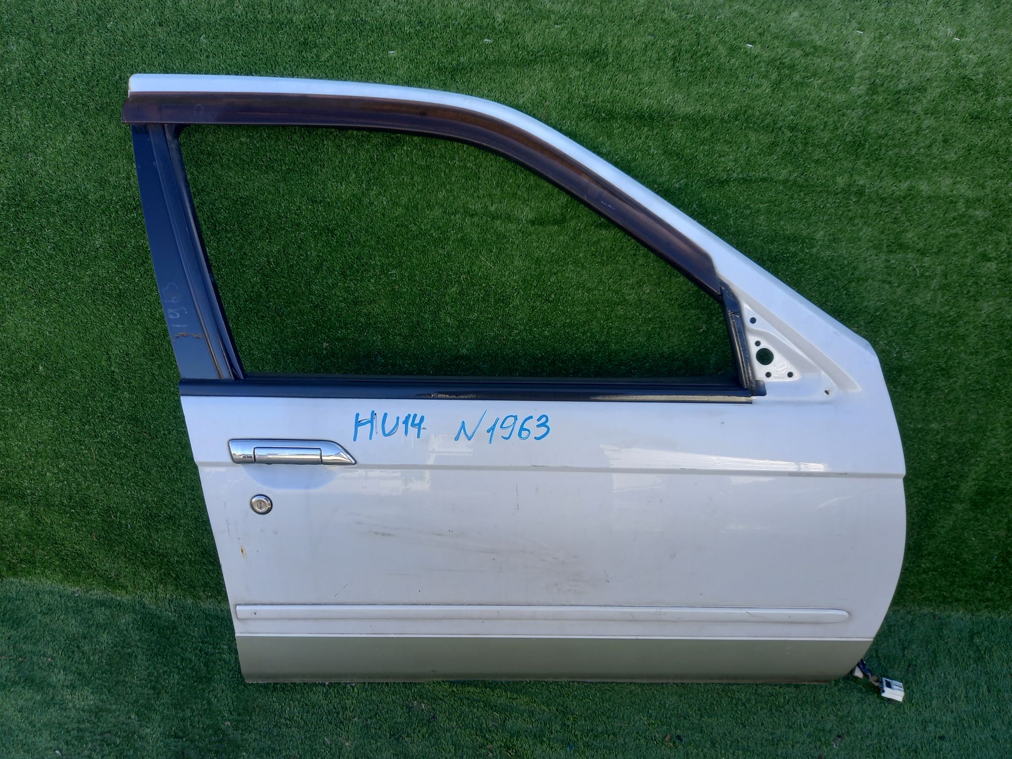 1963 дверь F/R на NISSAN BLUEBIRD U14, 9500 рублей, Невинномысск