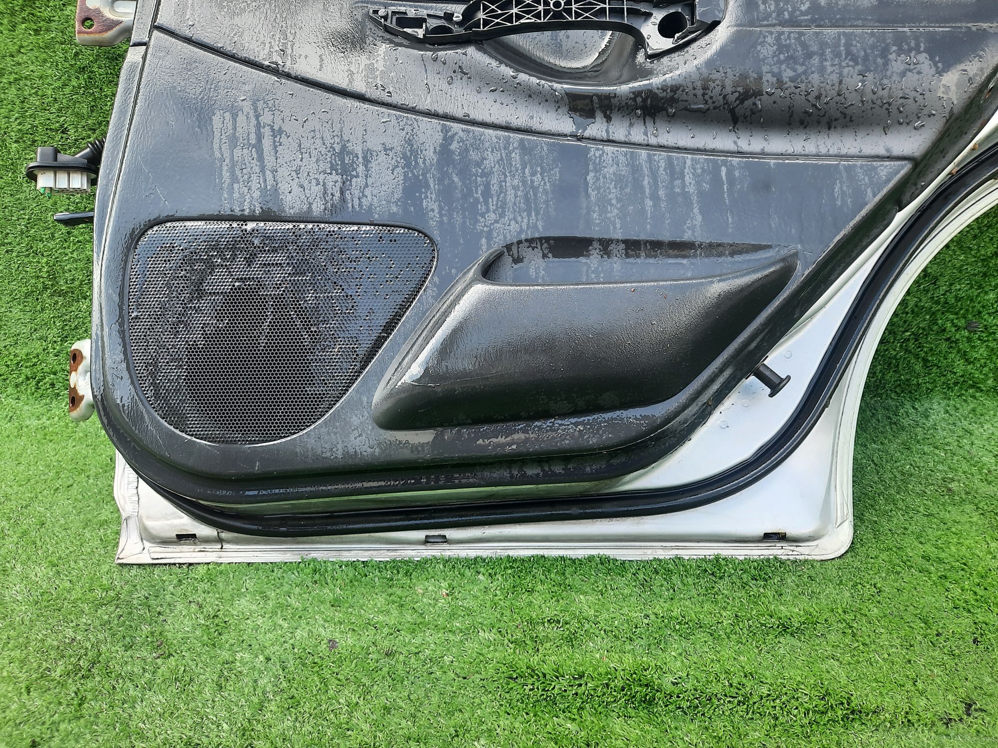 670 дверь на MAZDA FAMILIA, 7000 рублей, Невинномысск