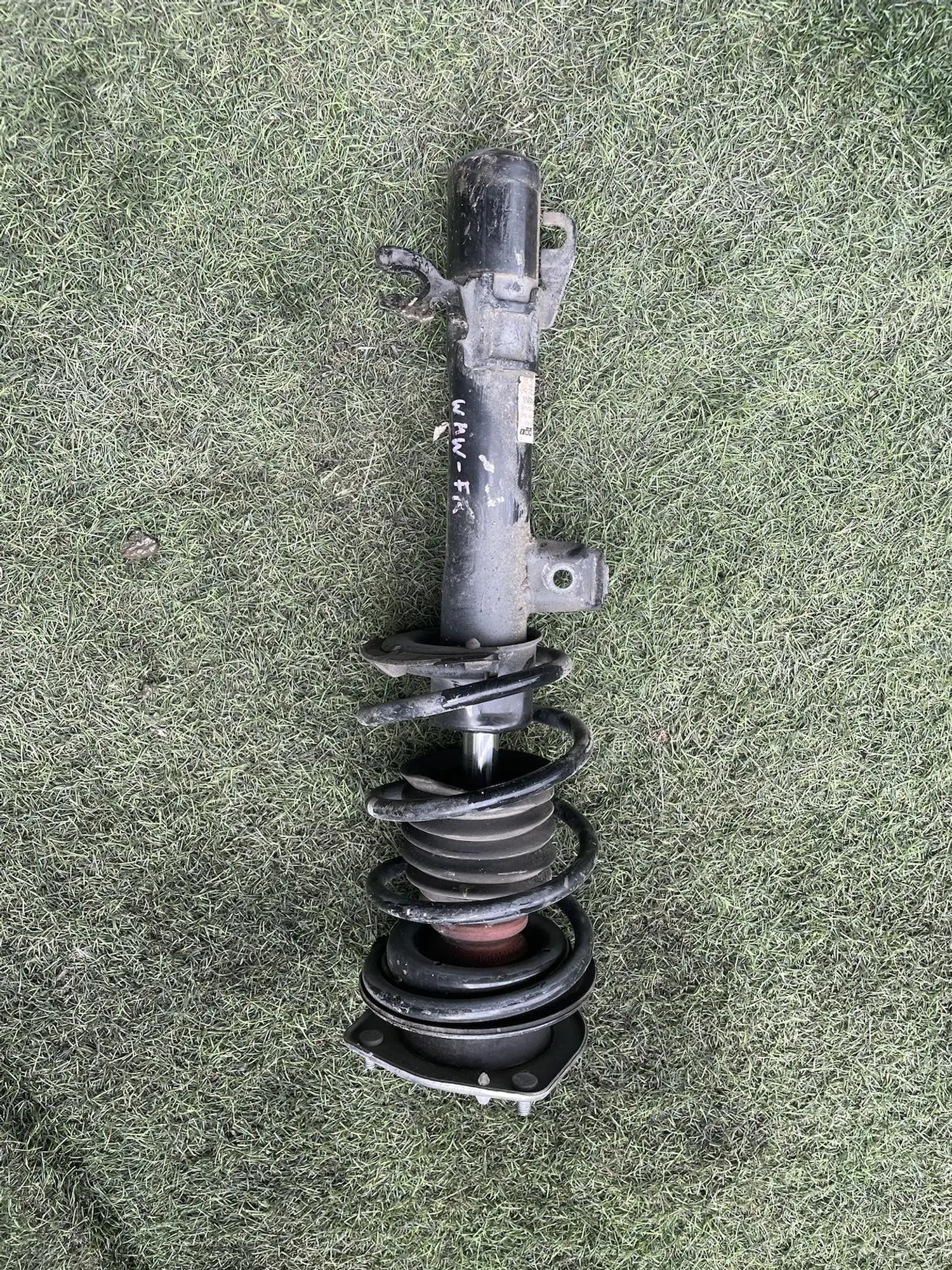 https://ycs.partsauto.market/partsauto-images/thmbs/userImages/772e461030aea93f4dbb6447c0f924d3/part/ab80d9db-5586-4bbf-97e0-9accb0fae654_1779172552490.jpg