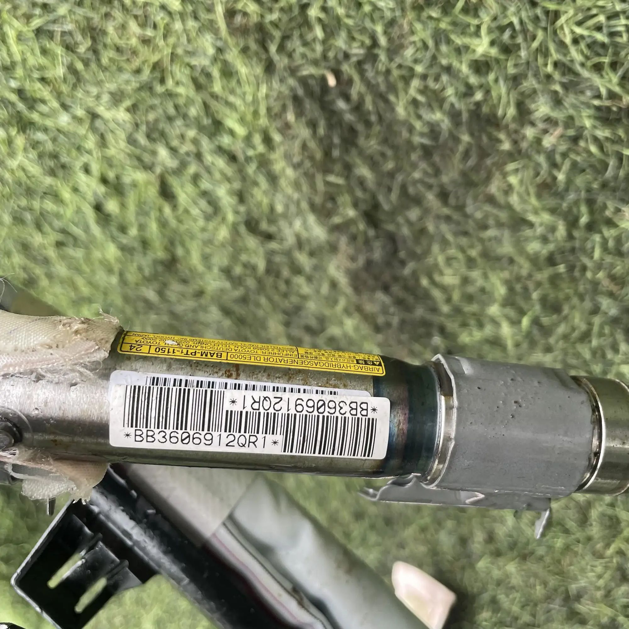 https://ycs.partsauto.market/partsauto-images/thmbs/userImages/772e461030aea93f4dbb6447c0f924d3/part/ab93b8e2-6663-4886-b93f-fbcbcf45c164_1778933905092.jpg