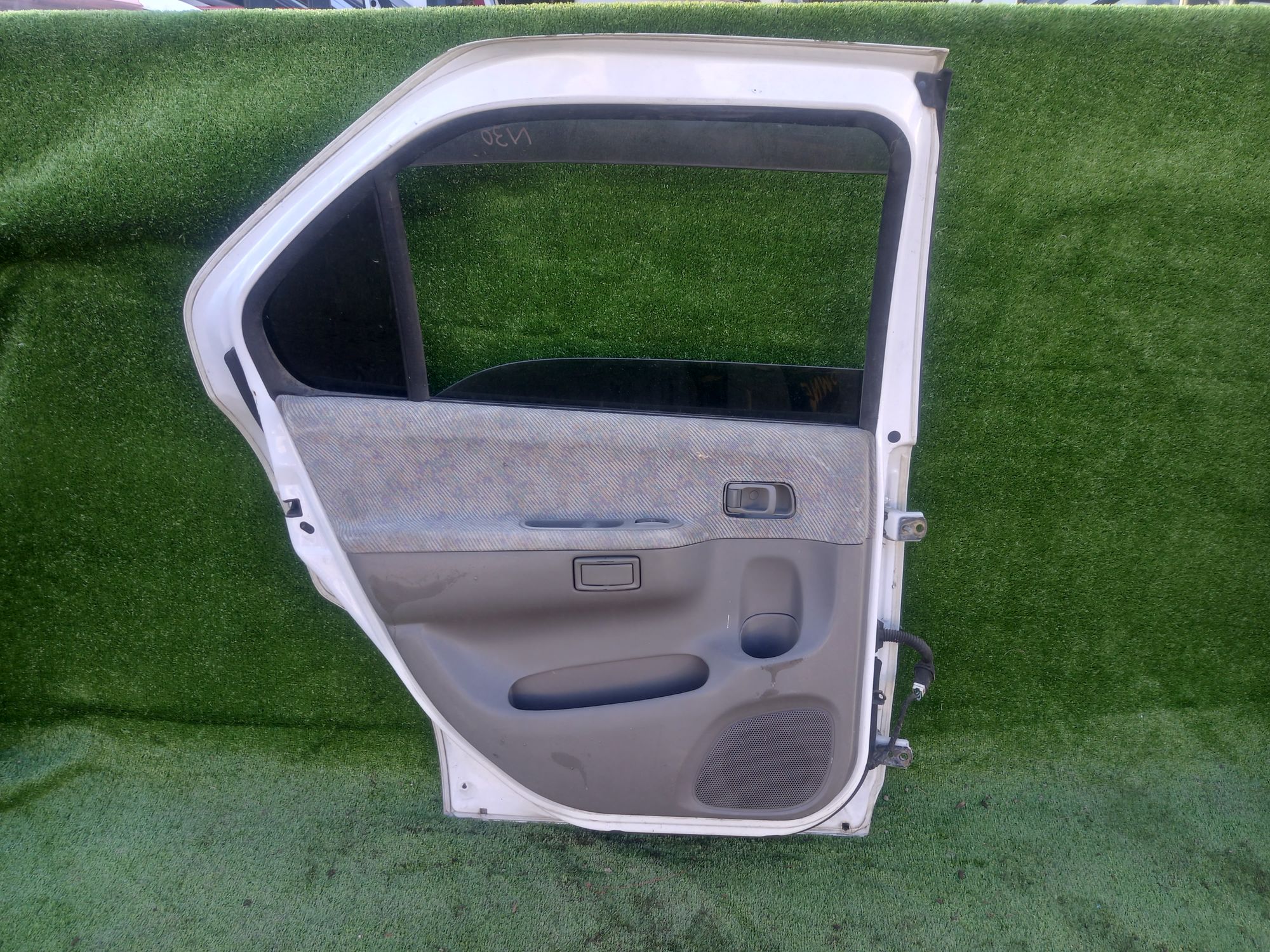 308 дверь на NISSAN RNESSA N30, 12500 рублей, Невинномысск