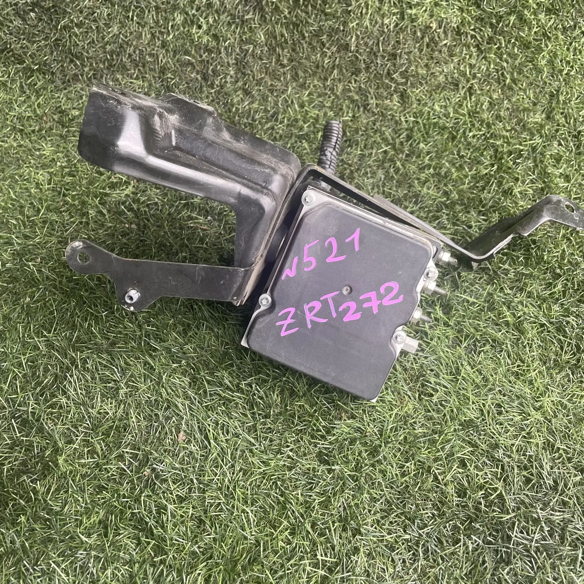 https://ycs.partsauto.market/partsauto-images/thmbs/userImages/772e461030aea93f4dbb6447c0f924d3/part/ac15a093-c4c1-4bcd-ac88-ba0d698e80d9_1776668122375.jpg
