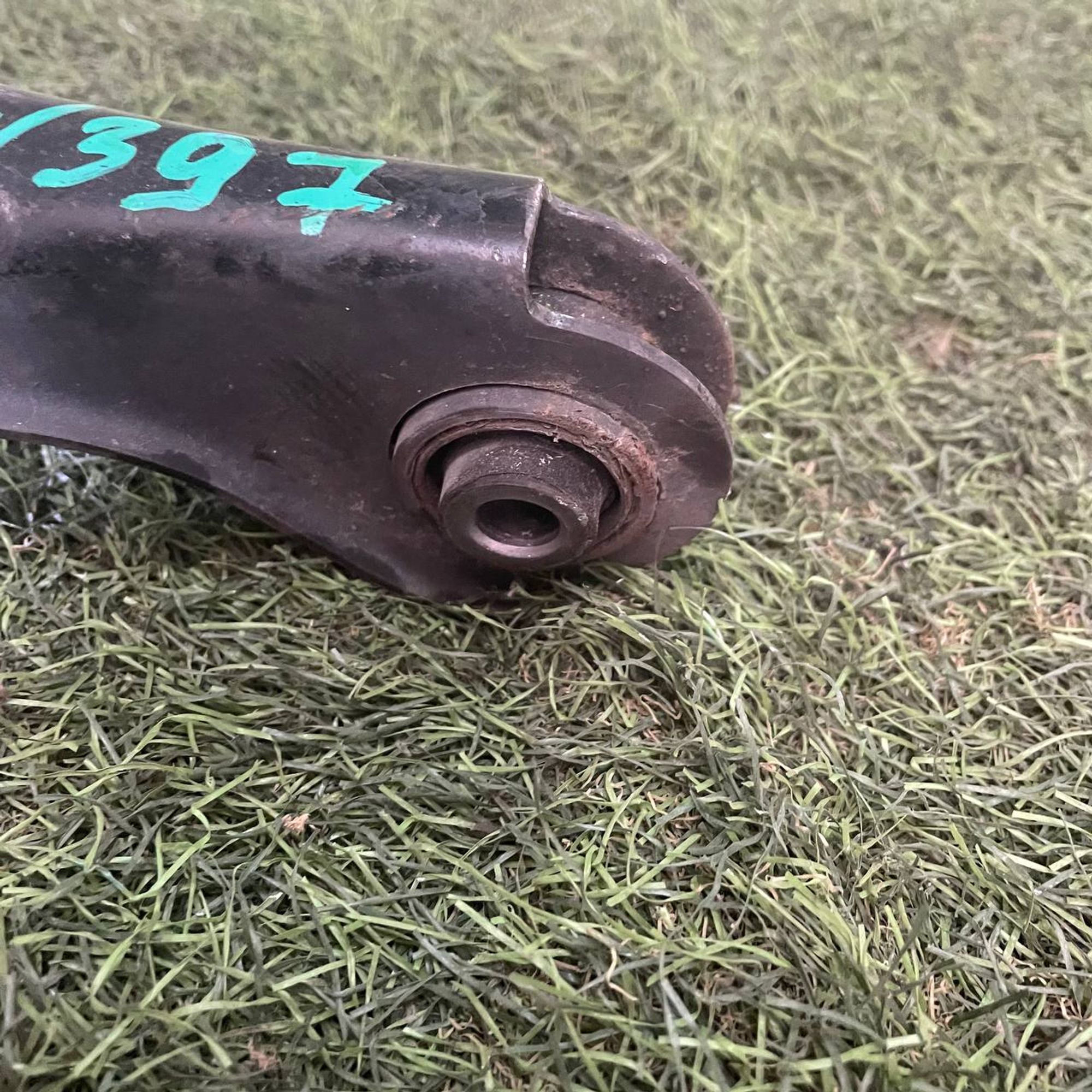 397 Рычаг задний левый нижний NISSAN TEANA J31 VQ23DE, 3000 рублей, Невинномысск