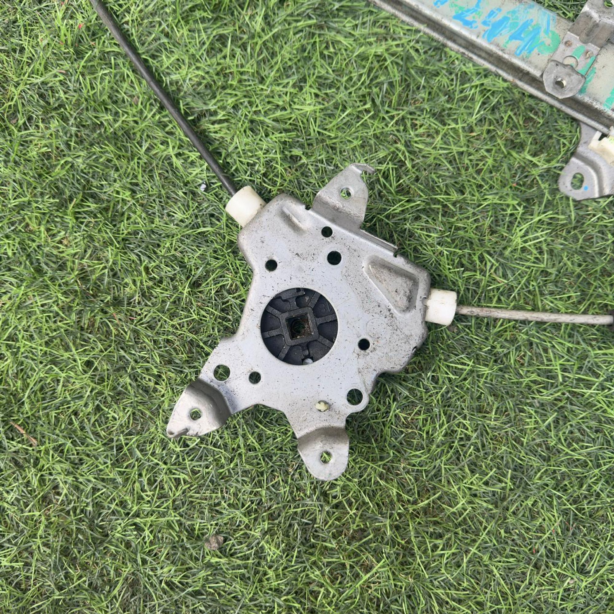 244 Стеклоподъемник передней правой двери 807204M401 NISSAN BLUEBIRD SYLPHY FG10, 1 рублей, Невинномысск