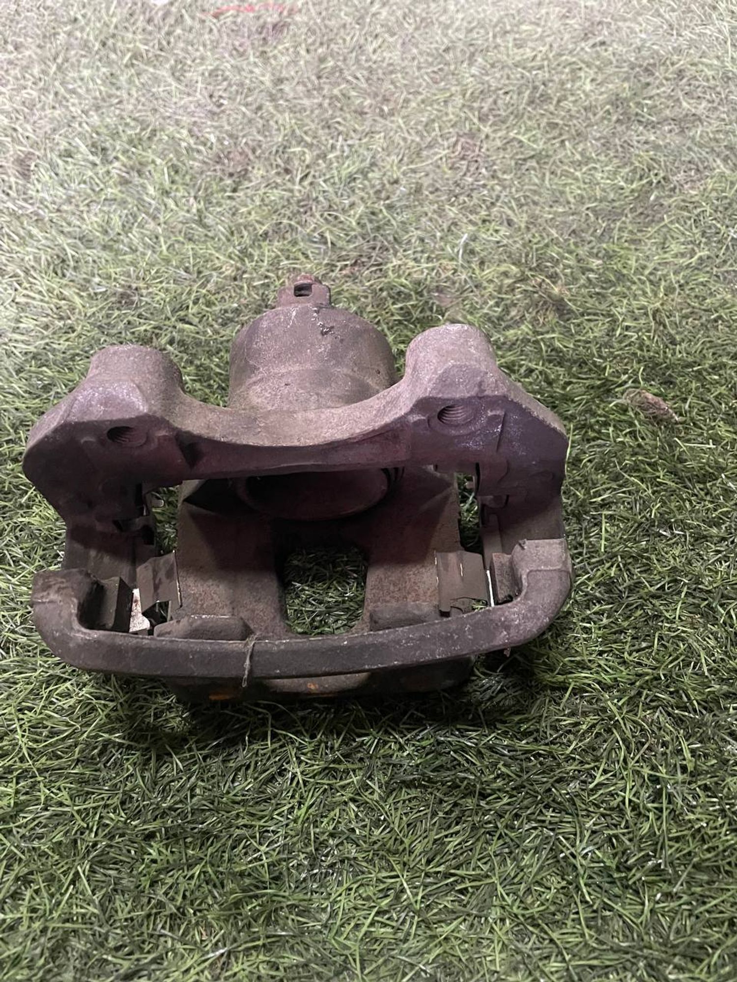 494 Суппорт тормозной передний правый NISSAN PRIMERA P11, 3000 рублей, Невинномысск