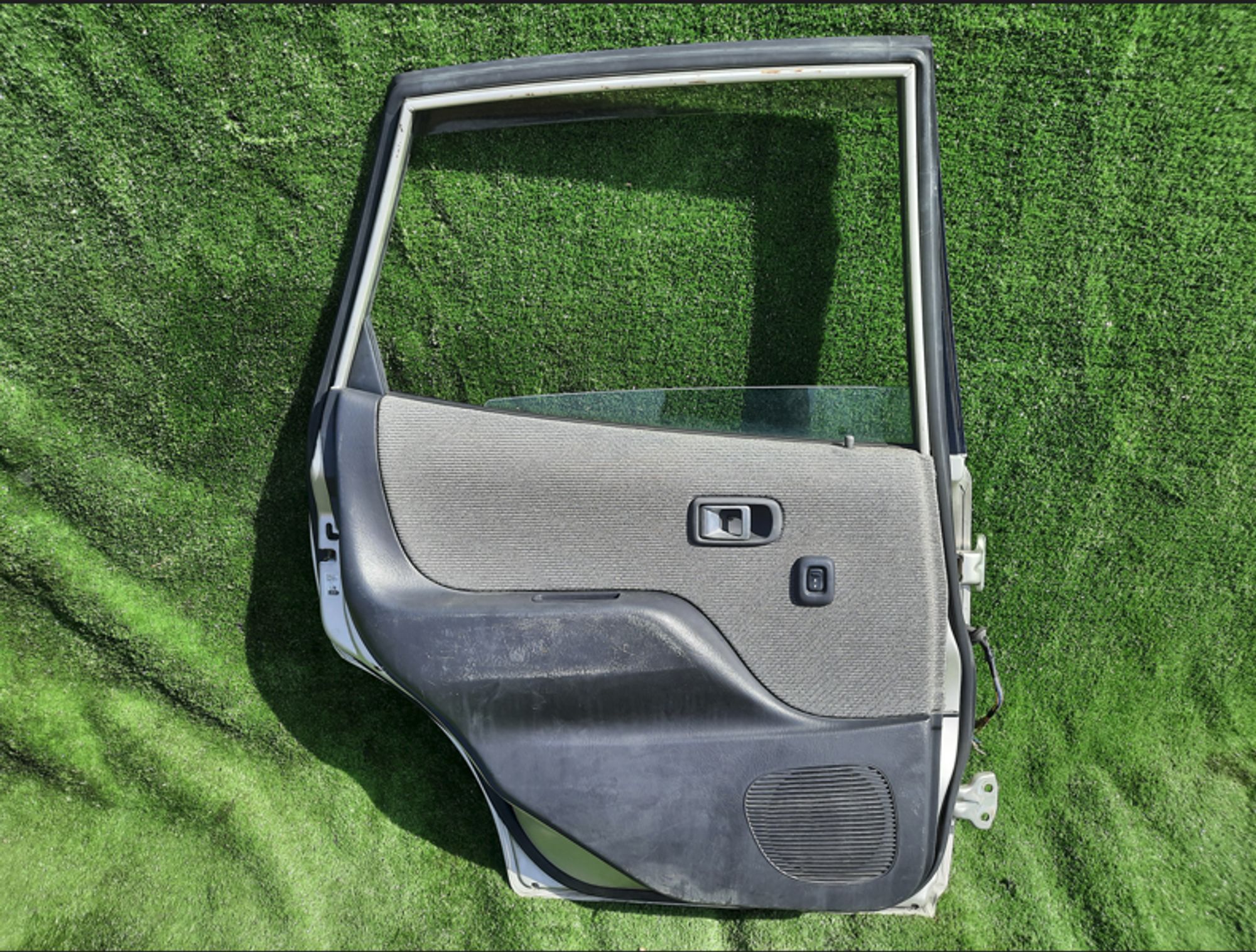 715 дверь на TOYOTA DUET M100A, 9000 рублей, Невинномысск