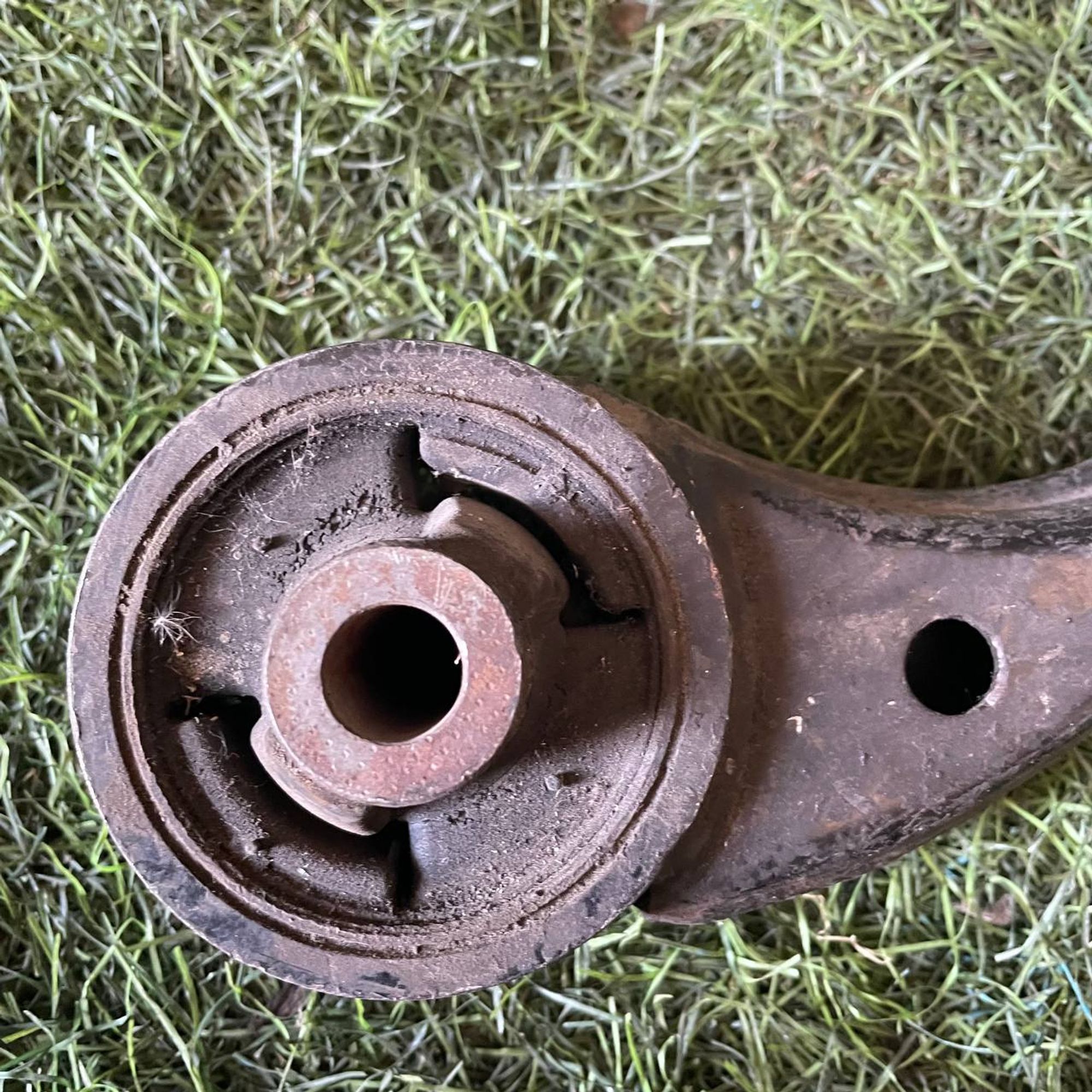 460 Рычаг передний левый нижний HONDA CIVIC ES3, 3000 рублей, Невинномысск