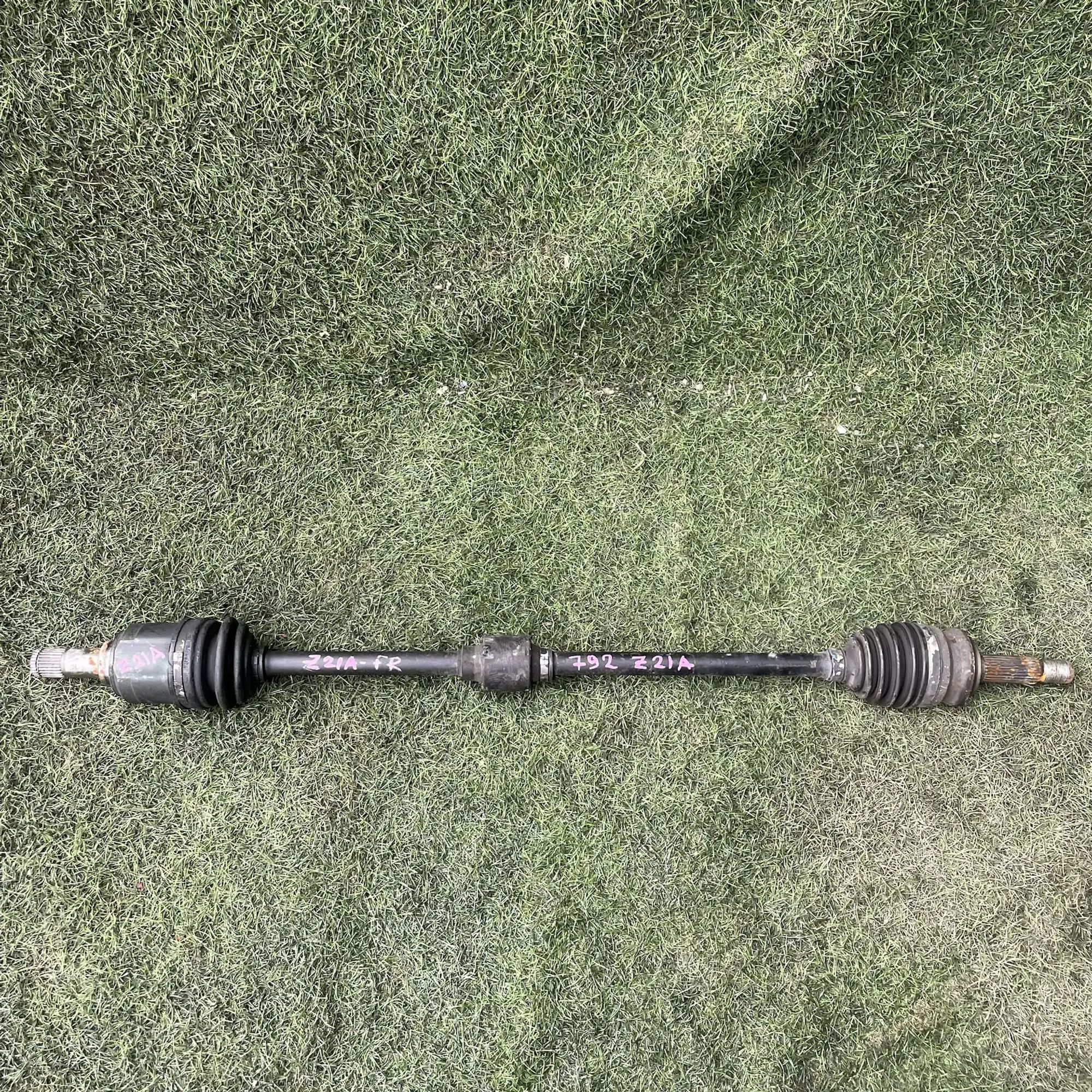 https://ycs.partsauto.market/partsauto-images/thmbs/userImages/772e461030aea93f4dbb6447c0f924d3/part/acef364a-bc40-44b7-973c-e56224db8f64_1779198151623.jpg