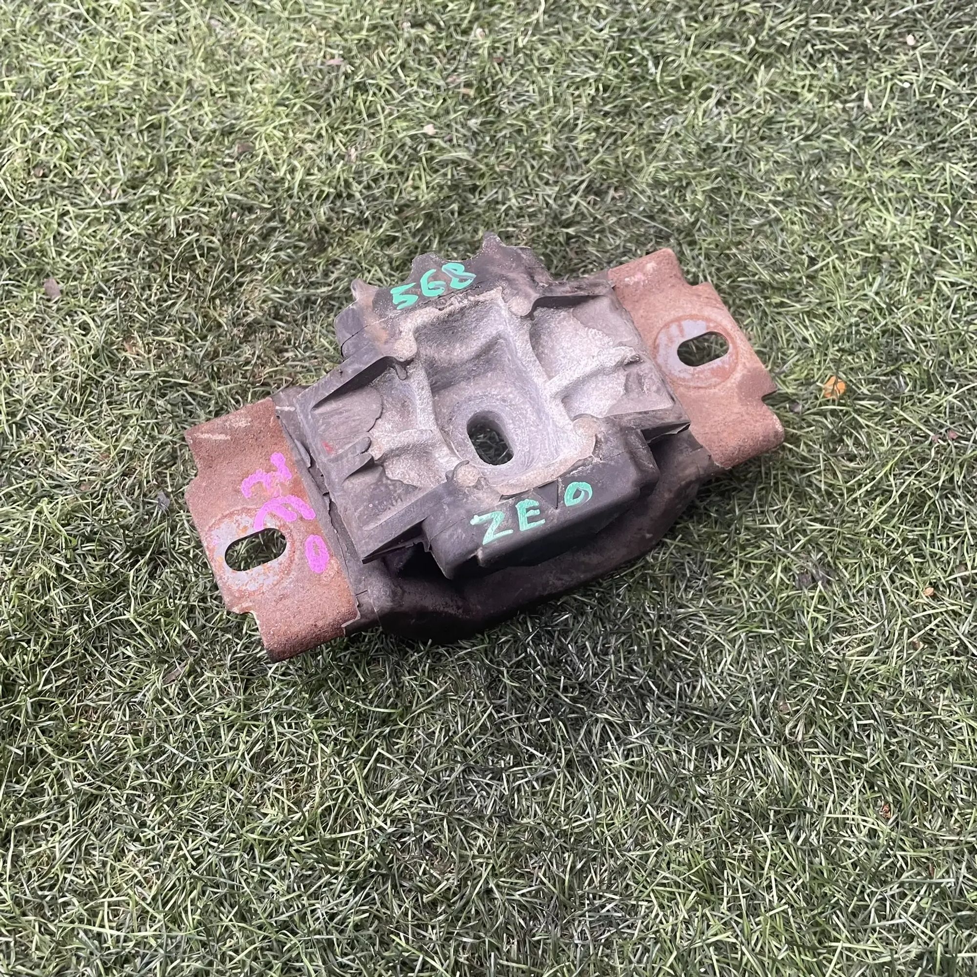 https://ycs.partsauto.market/partsauto-images/thmbs/userImages/772e461030aea93f4dbb6447c0f924d3/part/ad238390-0b0f-45d2-b8e0-c53f98e46497_1776923737001.jpg