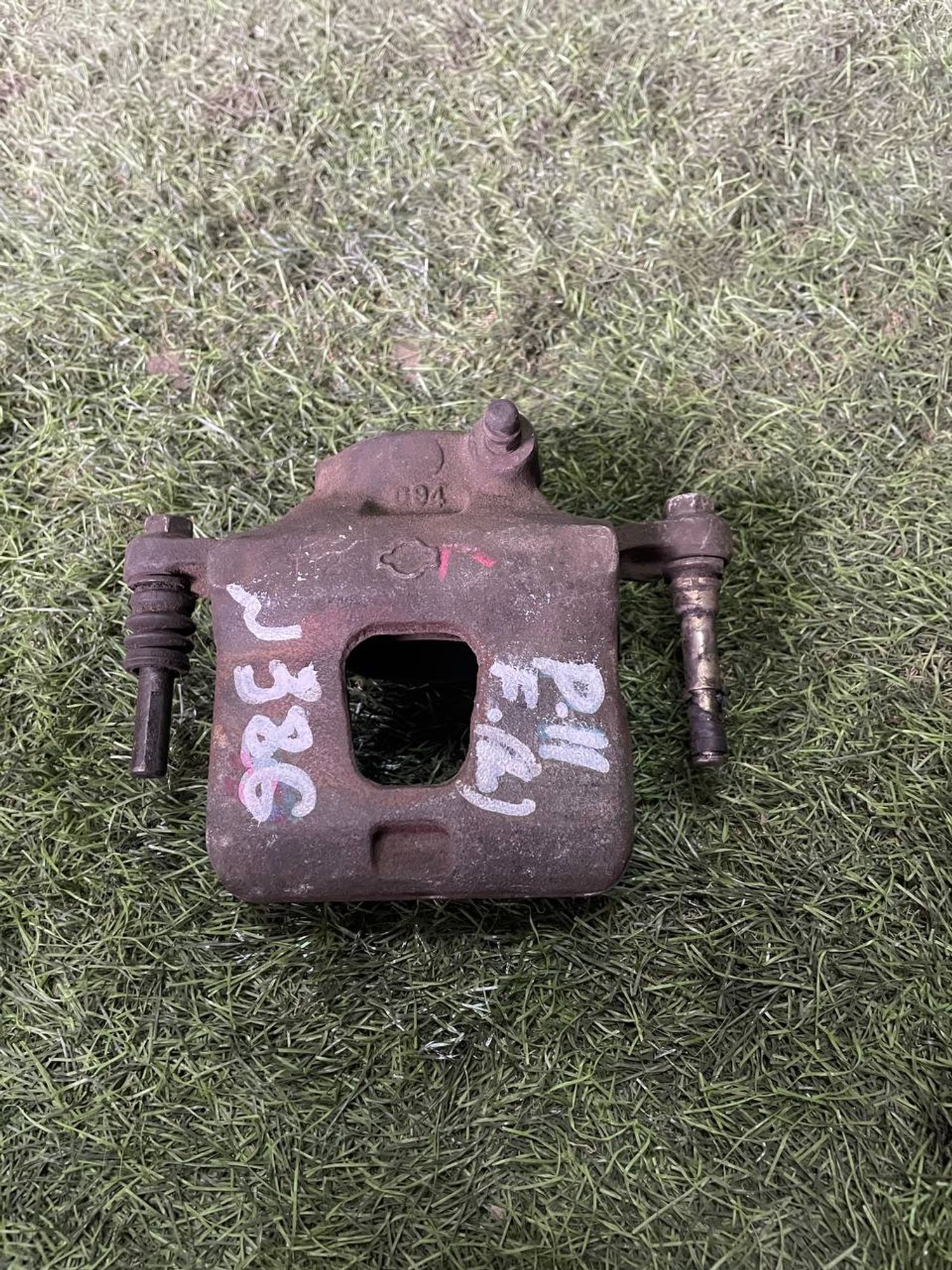 386 Суппорт тормозной передний левый NISSAN PRIMERA P11, 3000 рублей, Невинномысск