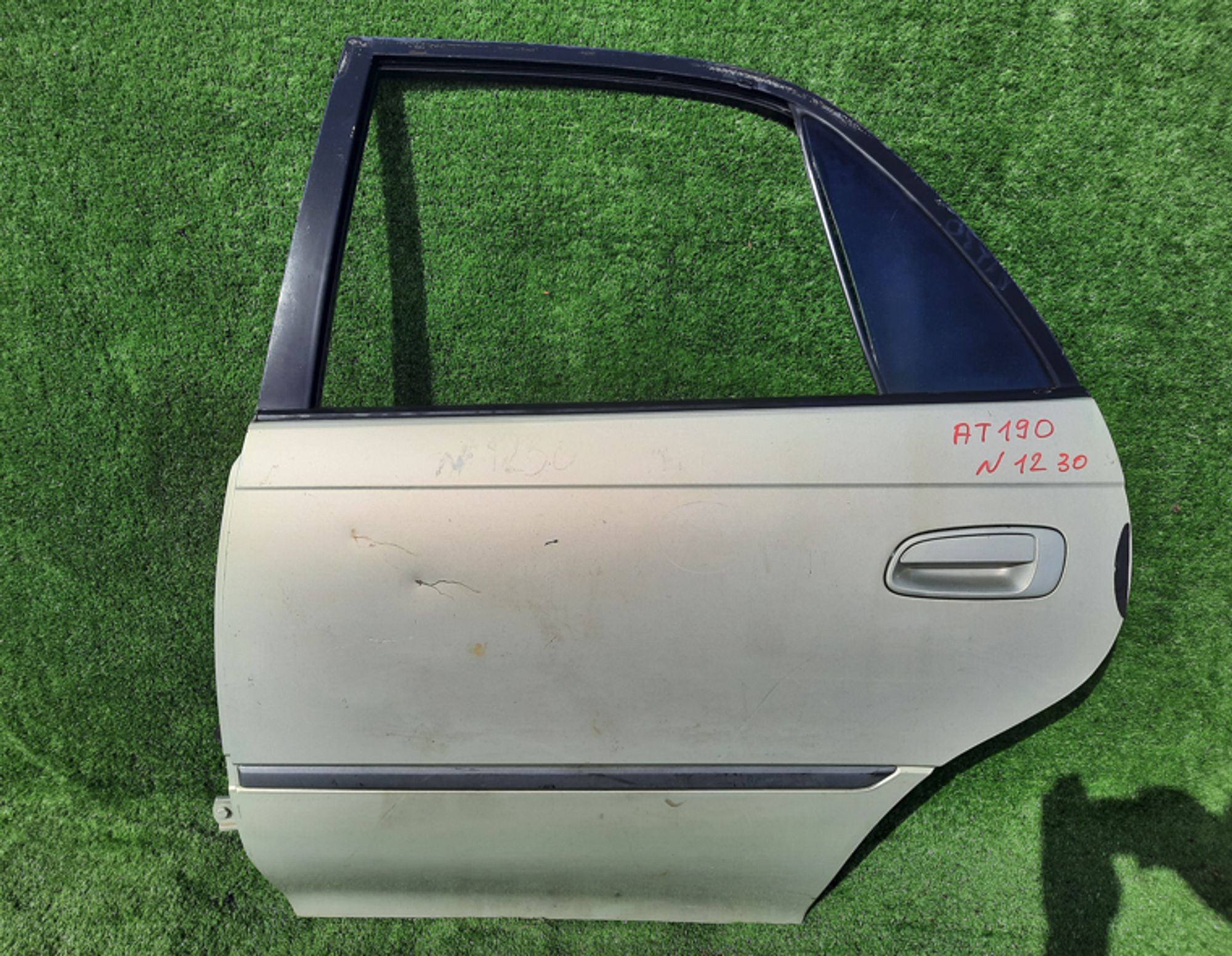 1230 дверь на TOYOTA CARINA AT190, 10500 рублей, Невинномысск