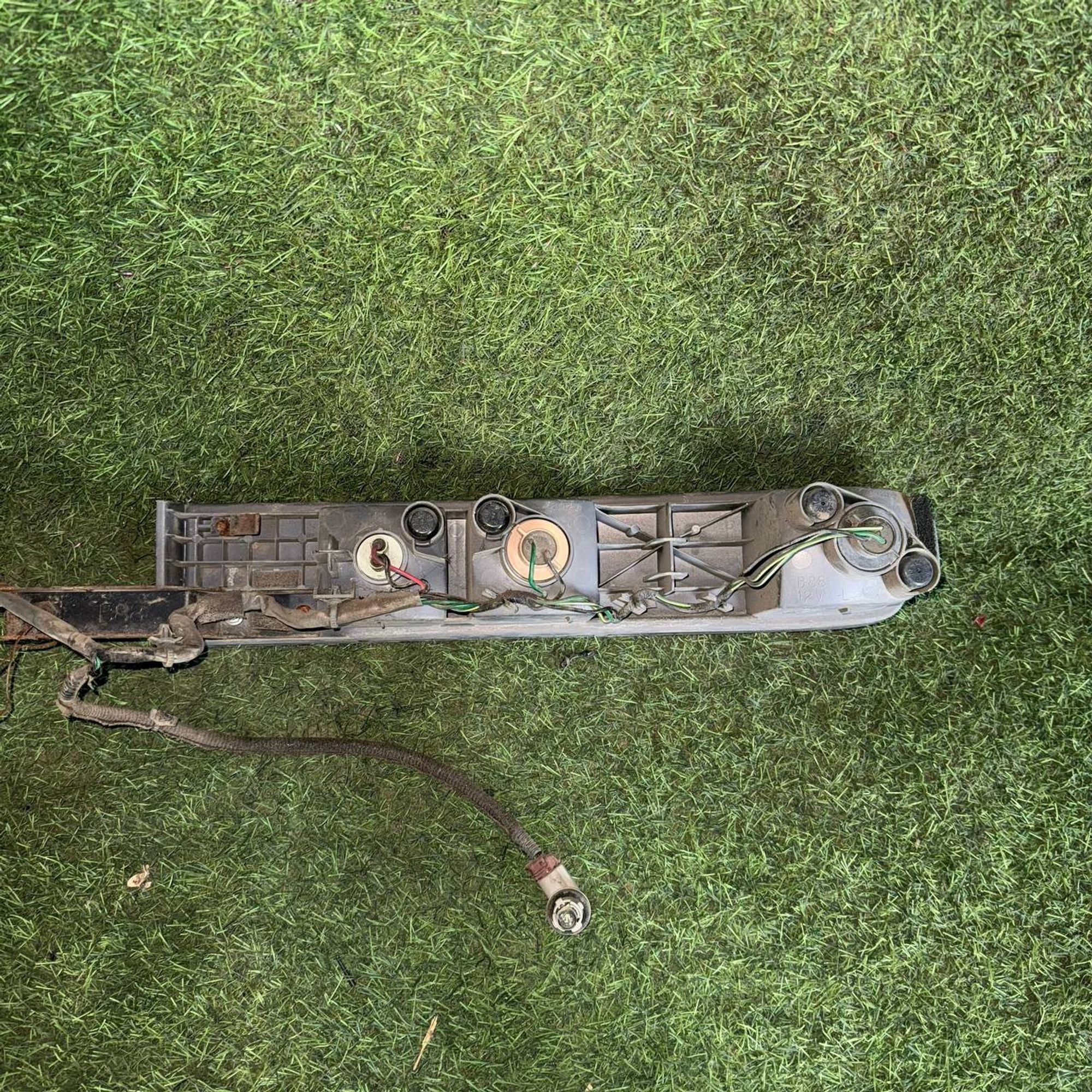 1282 Фонарь задний левый NISSAN CUBE Z11, 4000 рублей, Невинномысск