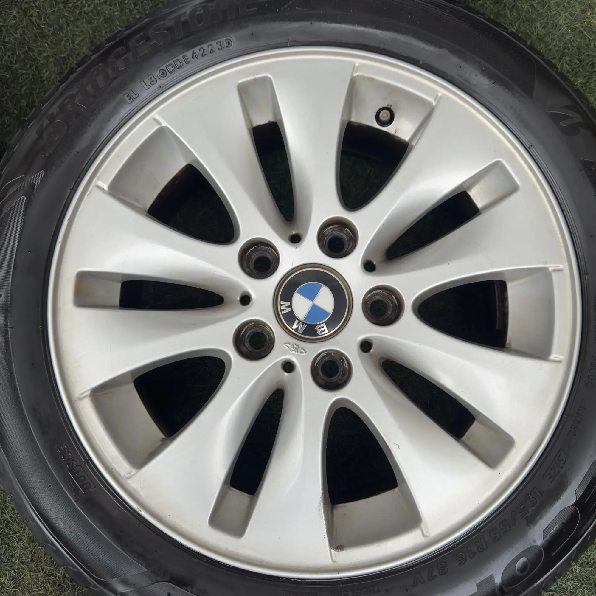 https://ycs.partsauto.market/partsauto-images/thmbs/userImages/772e461030aea93f4dbb6447c0f924d3/part/ad7ab97d-da2e-4a53-aa6a-dd37d33da84c_1777988247274.jpg