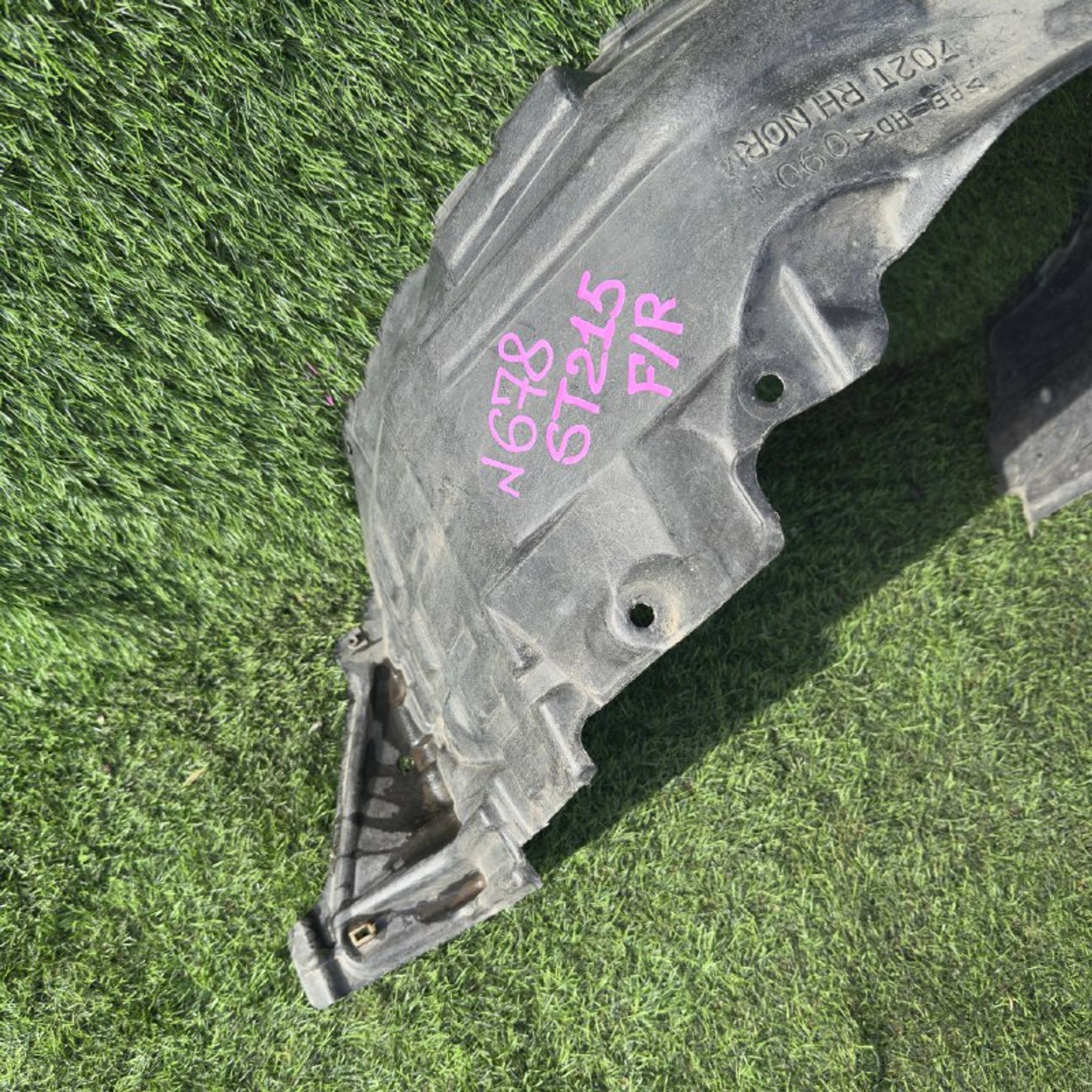 678 Подкрылок передний правый Toyota Caldina ST210, 3500 рублей, Невинномысск