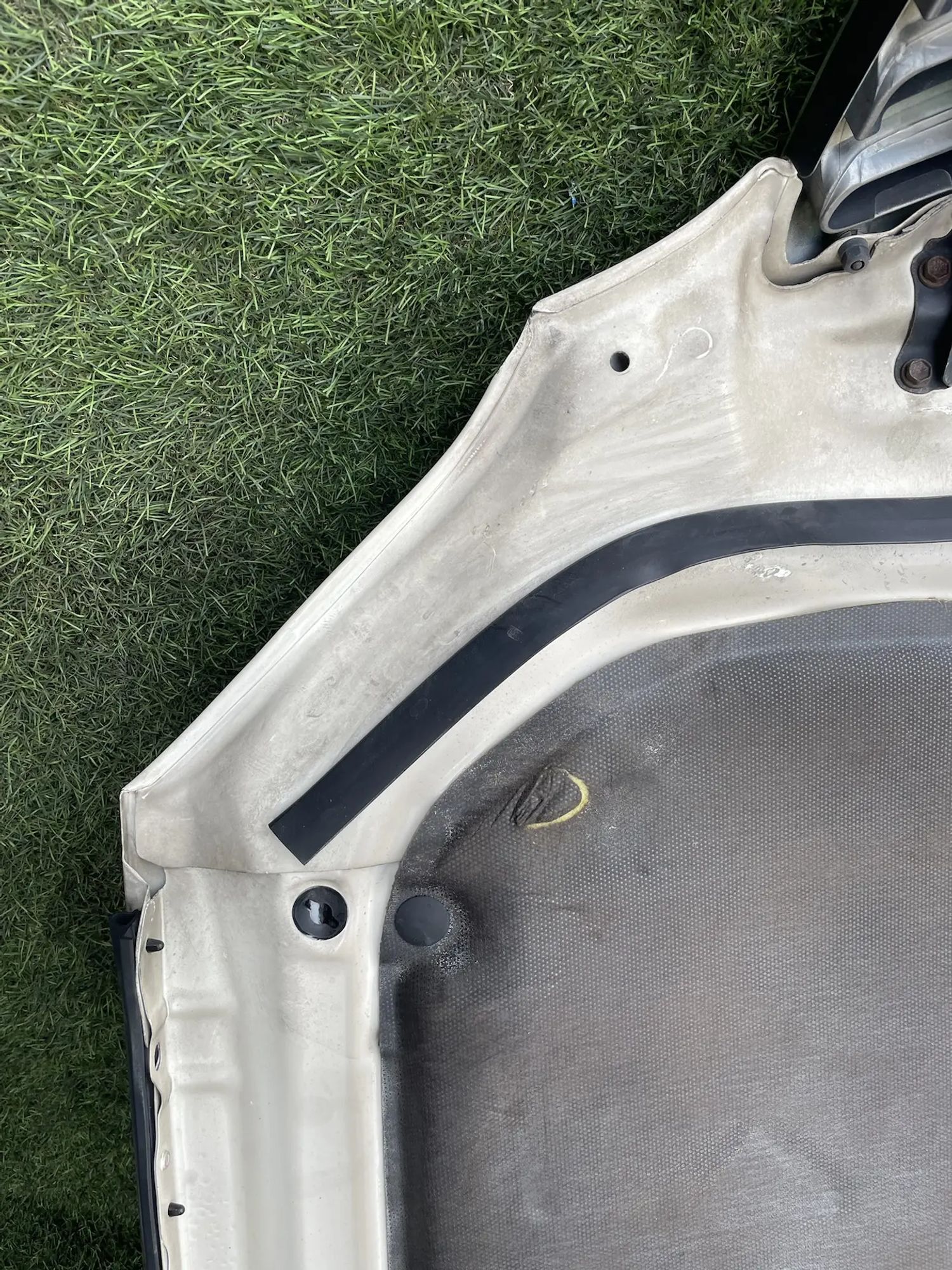 https://ycs.partsauto.market/partsauto-images/thmbs/userImages/772e461030aea93f4dbb6447c0f924d3/part/ada1e142-daee-400f-acd9-54d15c3a84f4_1778506485157.jpg