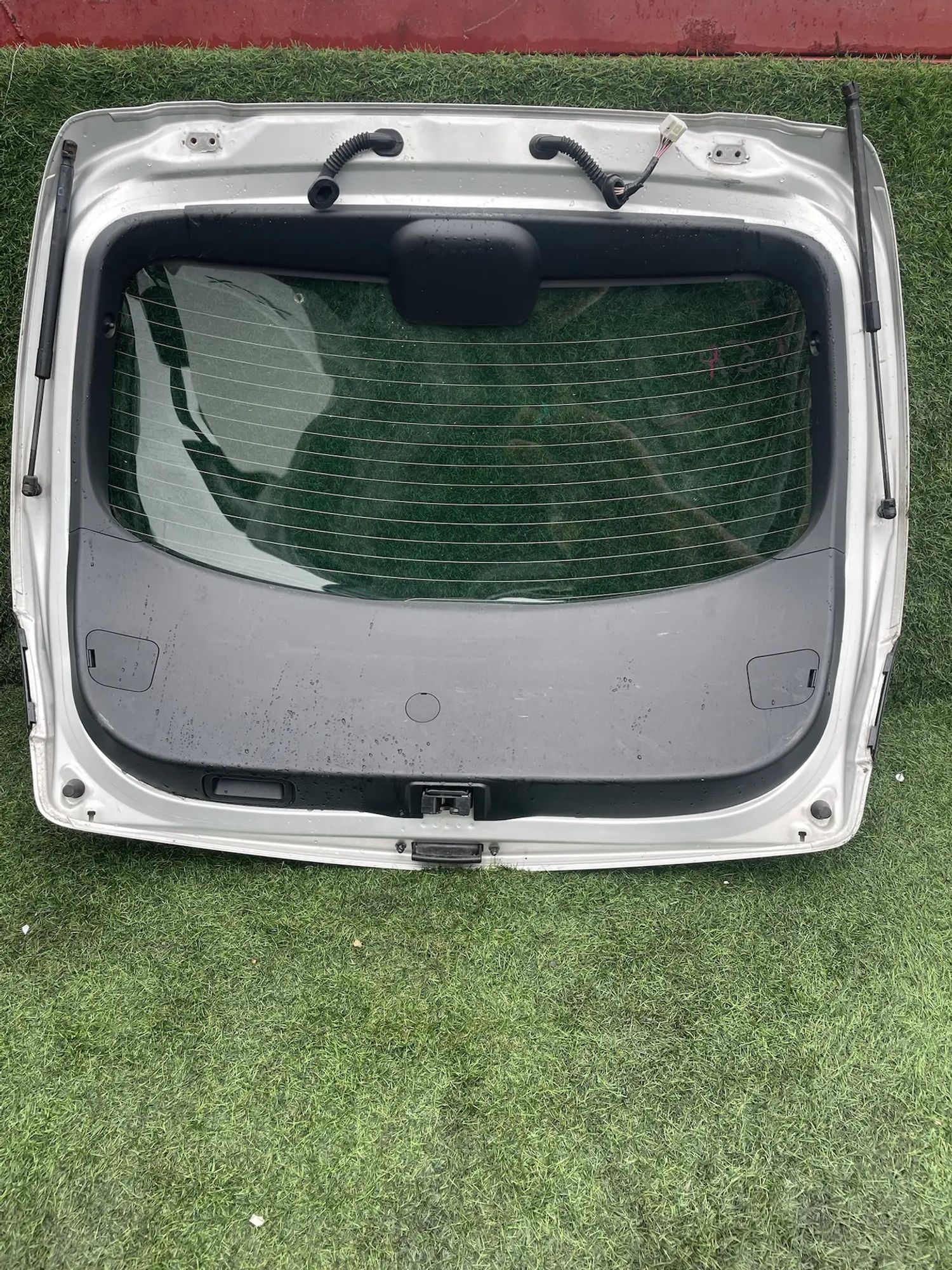https://ycs.partsauto.market/partsauto-images/thmbs/userImages/772e461030aea93f4dbb6447c0f924d3/part/ae2e9a6a-2163-4ae7-bbcd-62f1867849e5_1778913311954.jpg