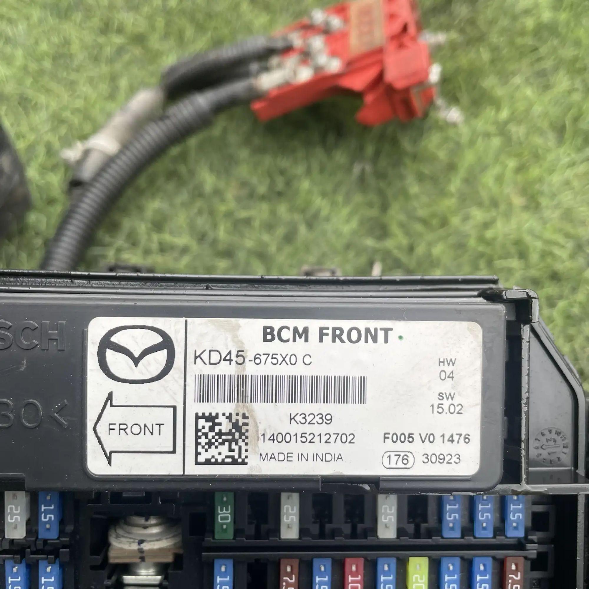 https://ycs.partsauto.market/partsauto-images/thmbs/userImages/772e461030aea93f4dbb6447c0f924d3/part/ae8859e2-e5d2-4482-a76d-51e4f021d9b9_1779103115297.jpg
