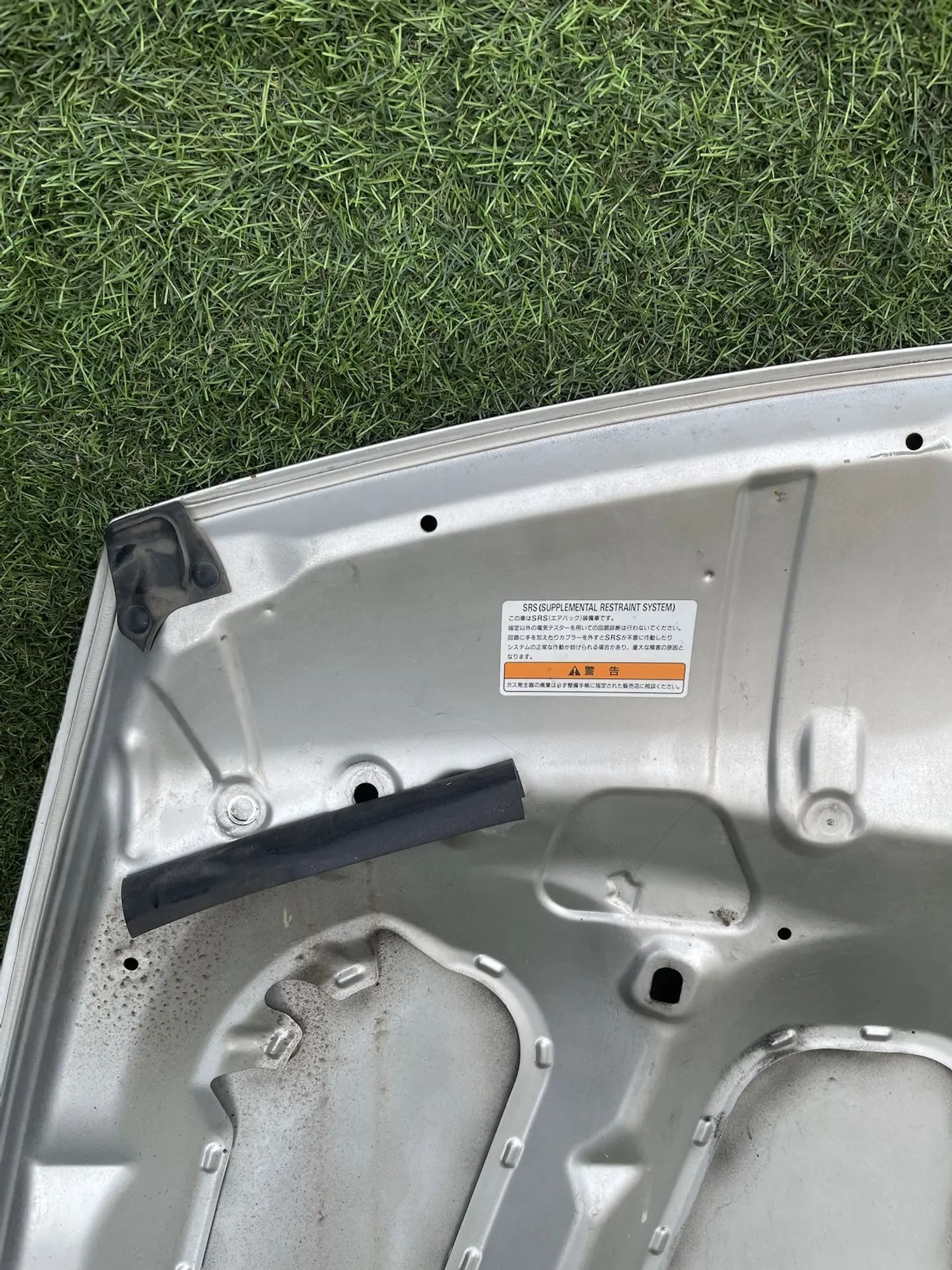 https://ycs.partsauto.market/partsauto-images/thmbs/userImages/772e461030aea93f4dbb6447c0f924d3/part/ae98505e-54d8-41a4-b598-825ec199757a_1778507120313.jpg