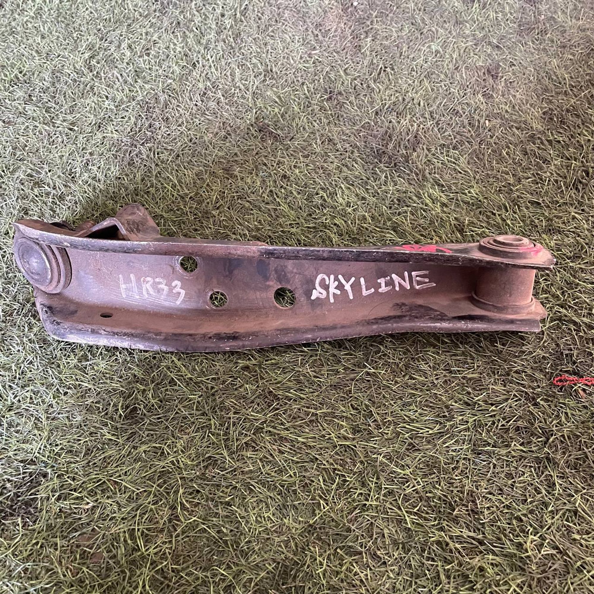 173 Рычаг передний левый нижний NISSAN SKYLINE HR33, 1 рублей, Невинномысск