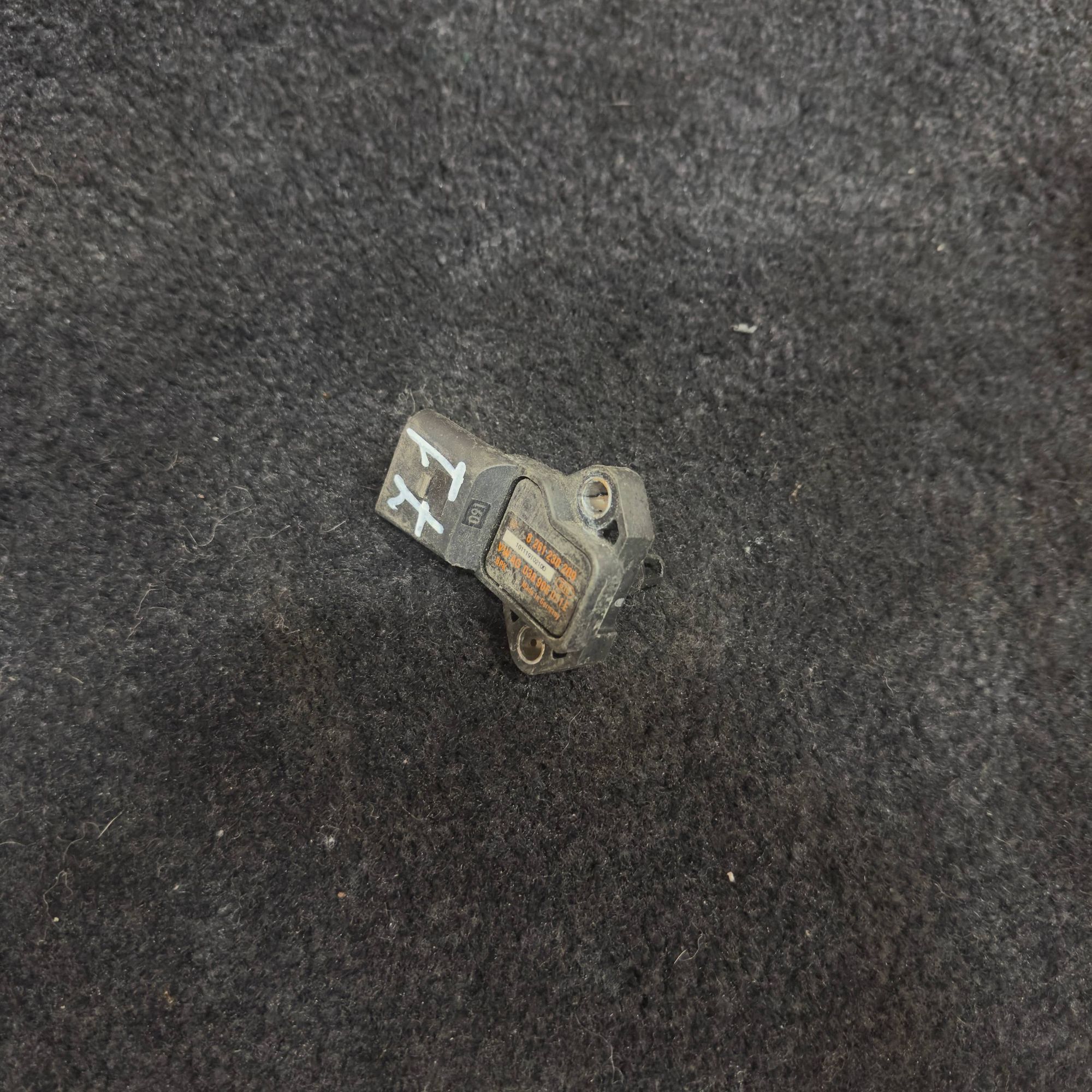 https://ycs.partsauto.market/partsauto-images/thmbs/userImages/772e461030aea93f4dbb6447c0f924d3/part/af0f838f-0ea4-4374-ae50-ab5c741d701b_1769000161397.jpg