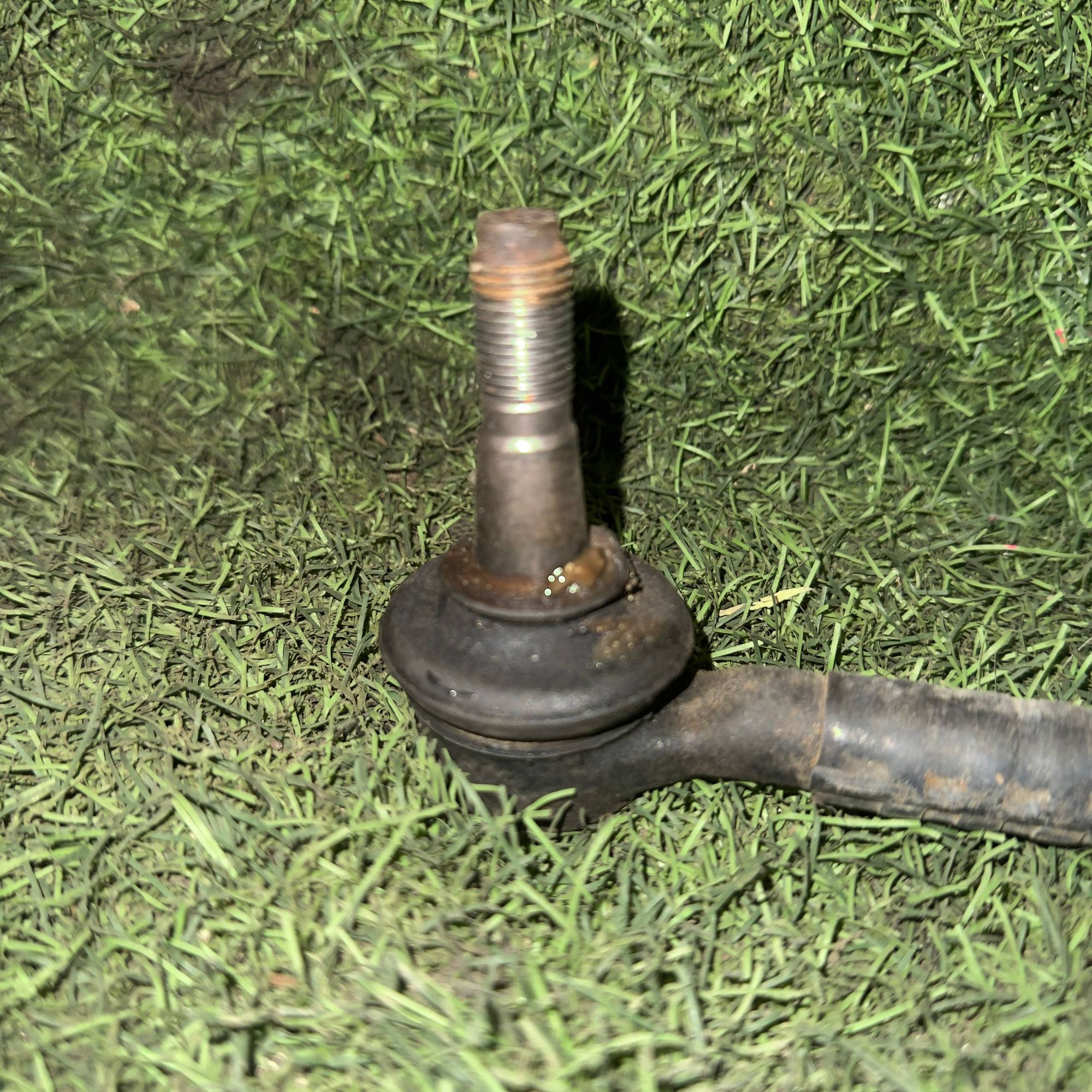 1104 Рычаг задний поперечный нижний Toyota Verossa JZX110, 2500 рублей, Невинномысск