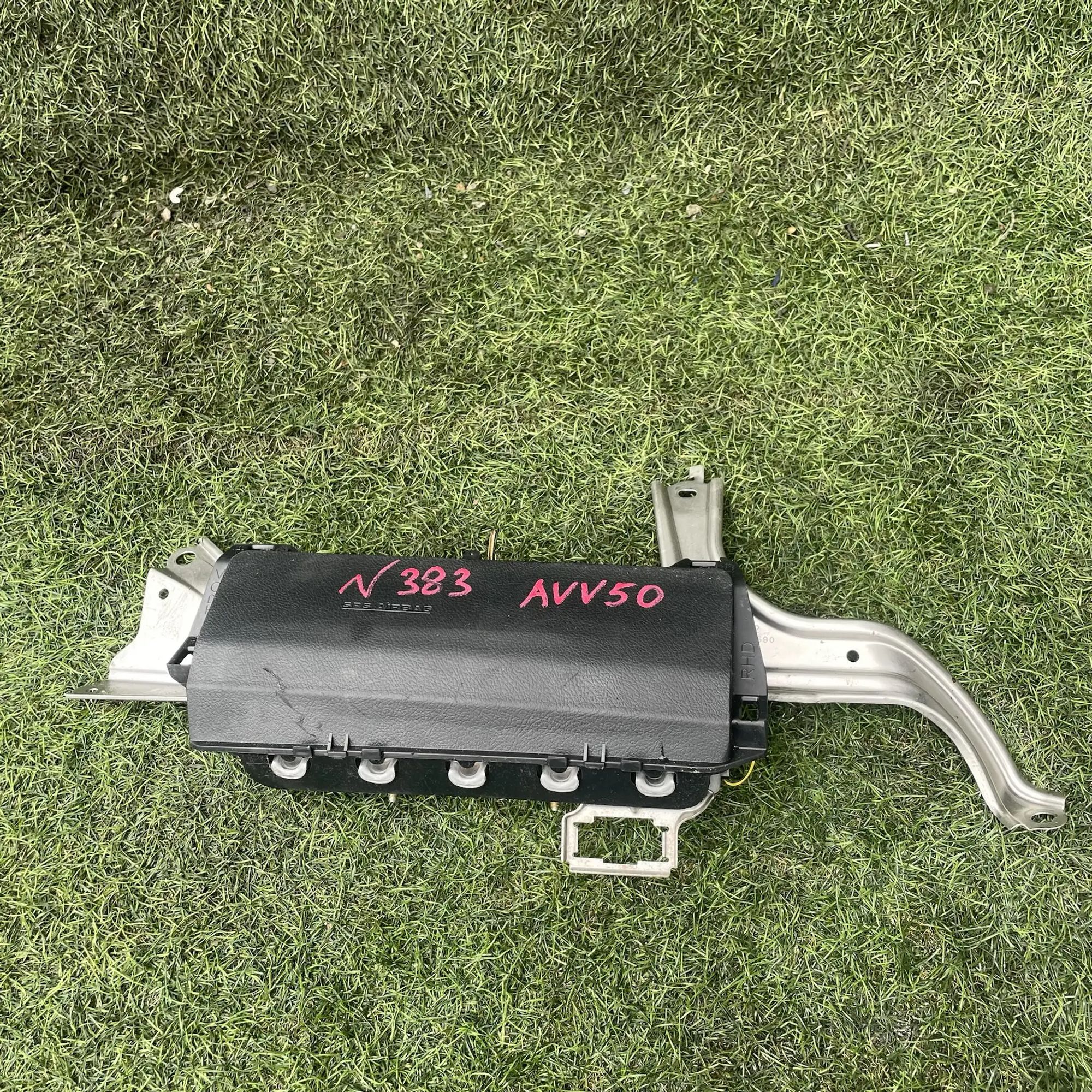 https://ycs.partsauto.market/partsauto-images/thmbs/userImages/772e461030aea93f4dbb6447c0f924d3/part/afa81ab5-5752-471e-9244-2c9351c25770_1778930025650.jpg