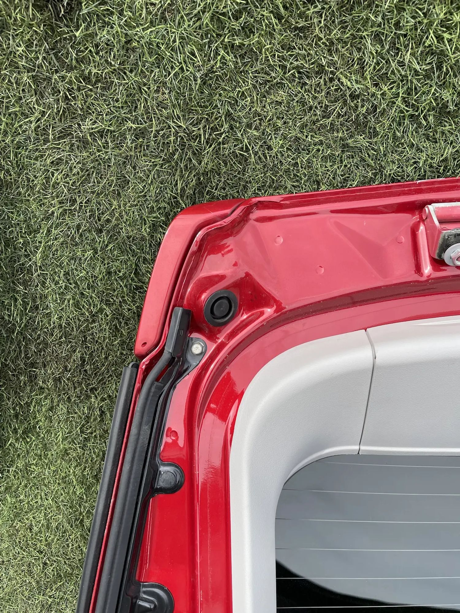 https://ycs.partsauto.market/partsauto-images/thmbs/userImages/772e461030aea93f4dbb6447c0f924d3/part/afe66c5e-4160-471e-9f40-7b50af5d52e7_1778748482501.jpg