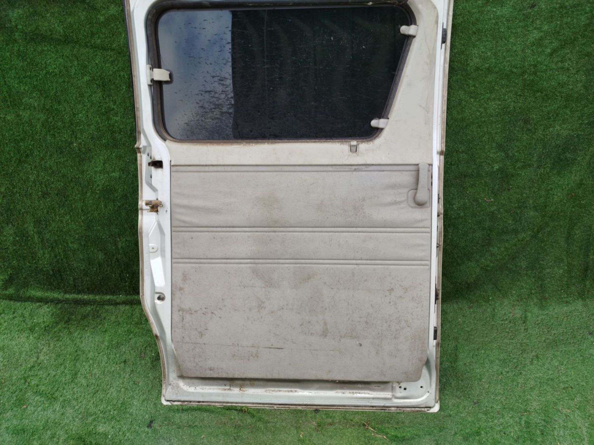 1746 дверь на MAZDA BONGO FRIENDEE SGEW, 10500 рублей, Невинномысск