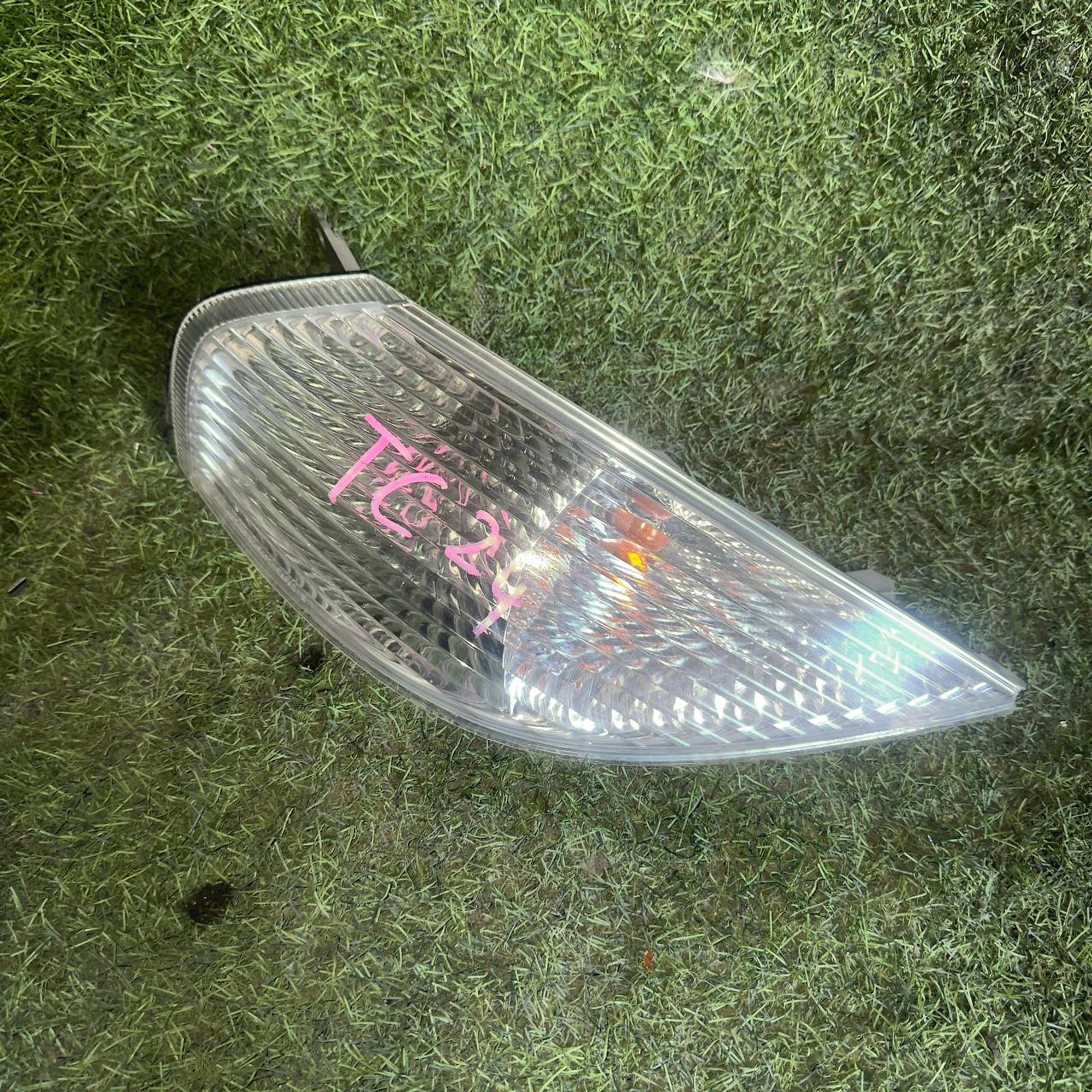 2006 Фонарь габаритный правый Nissan Serena TC24, 3500 рублей, Невинномысск