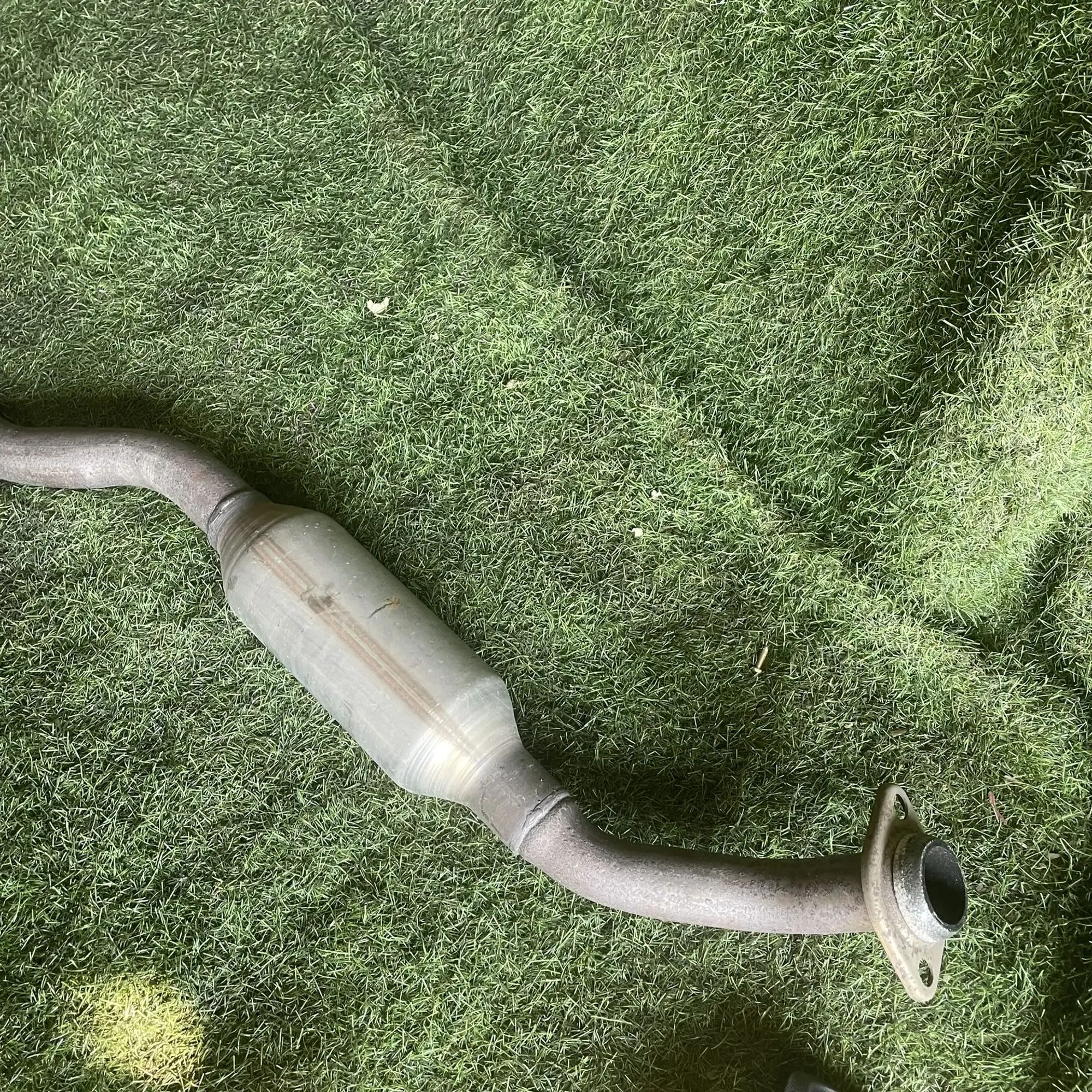 https://ycs.partsauto.market/partsauto-images/thmbs/userImages/772e461030aea93f4dbb6447c0f924d3/part/b1409fc3-2ef3-4861-b9fd-2ae237664197_1776772345614.jpg