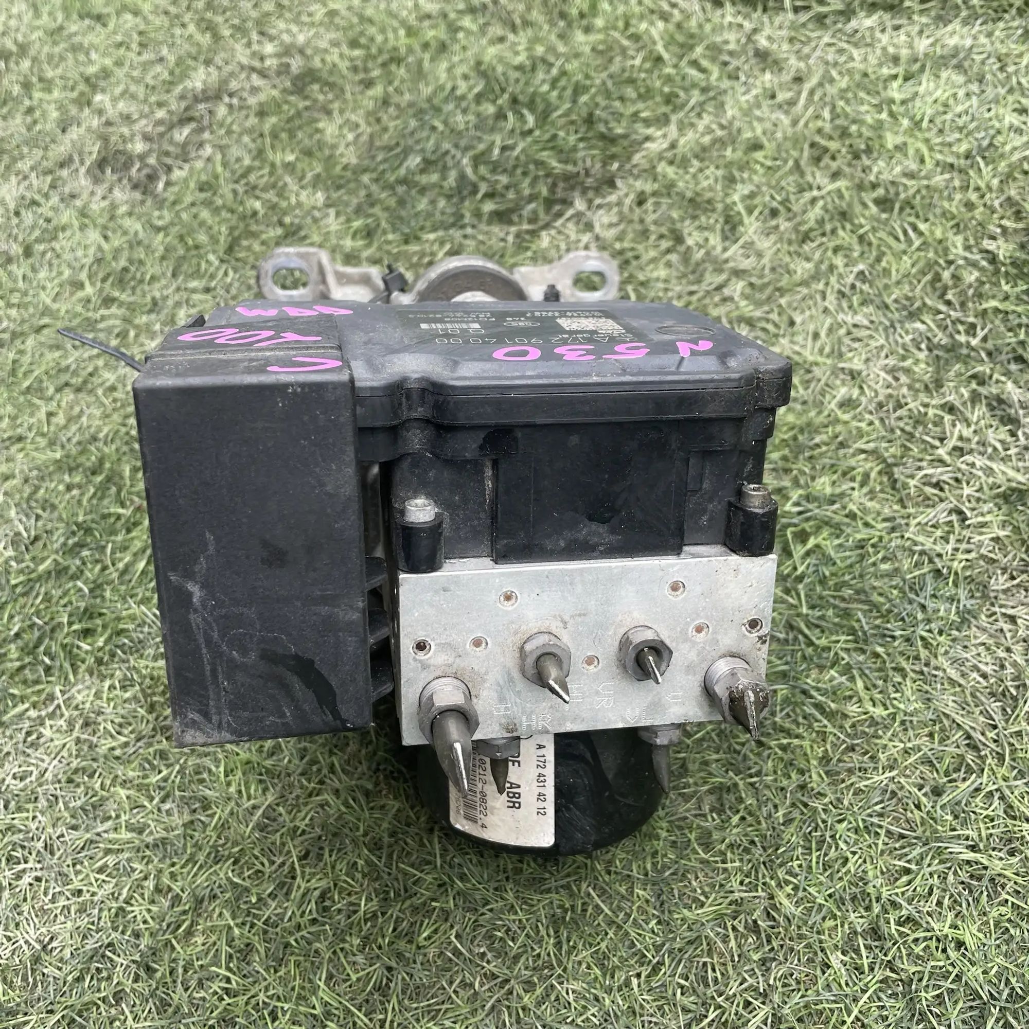 https://ycs.partsauto.market/partsauto-images/thmbs/userImages/772e461030aea93f4dbb6447c0f924d3/part/b19d9d98-cdd4-47d4-8a51-798bfd32d092_1779185947054.jpg