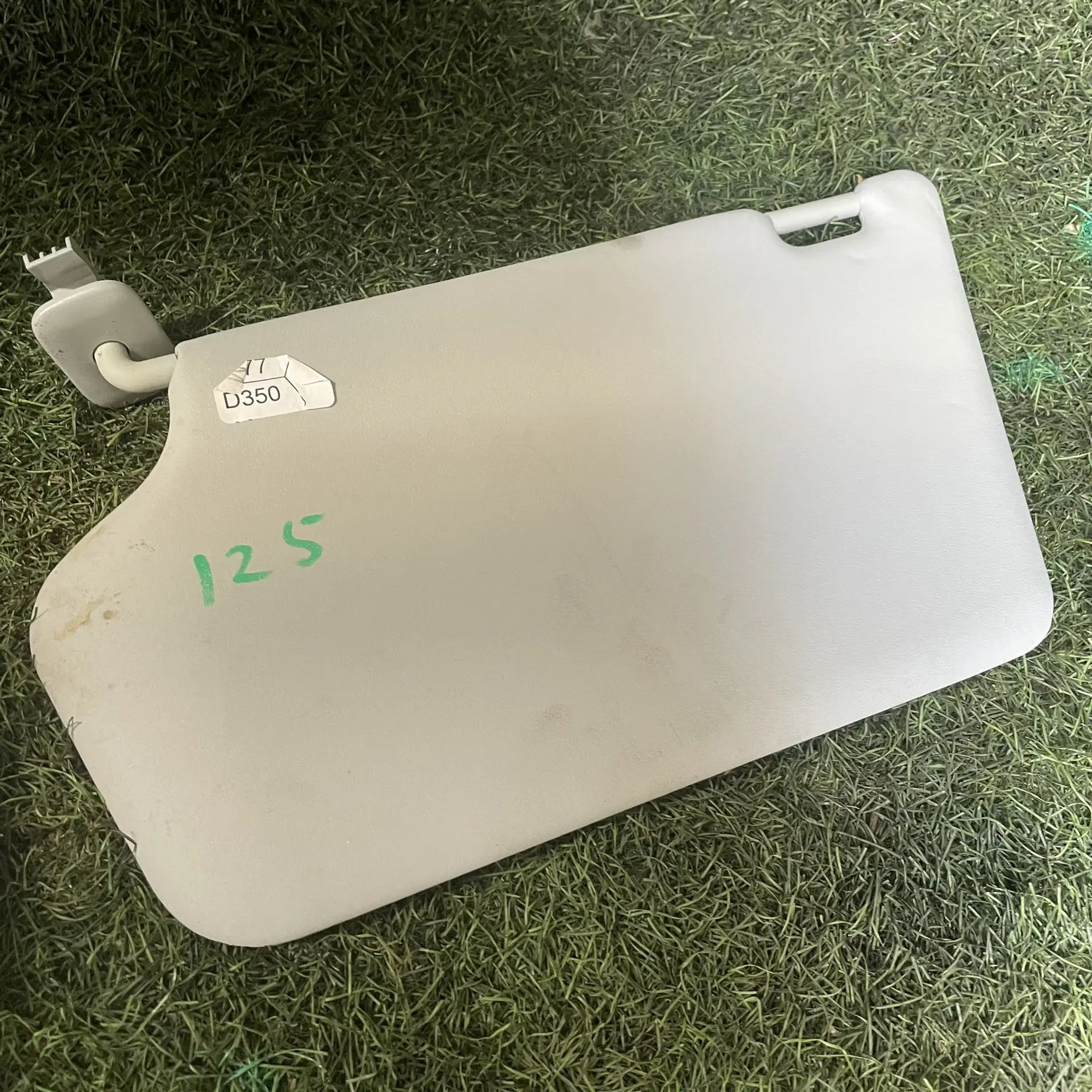 https://ycs.partsauto.market/partsauto-images/thmbs/userImages/772e461030aea93f4dbb6447c0f924d3/part/b1ac2c45-421a-4f49-a074-40f9b26a285e_1776942379469.jpg
