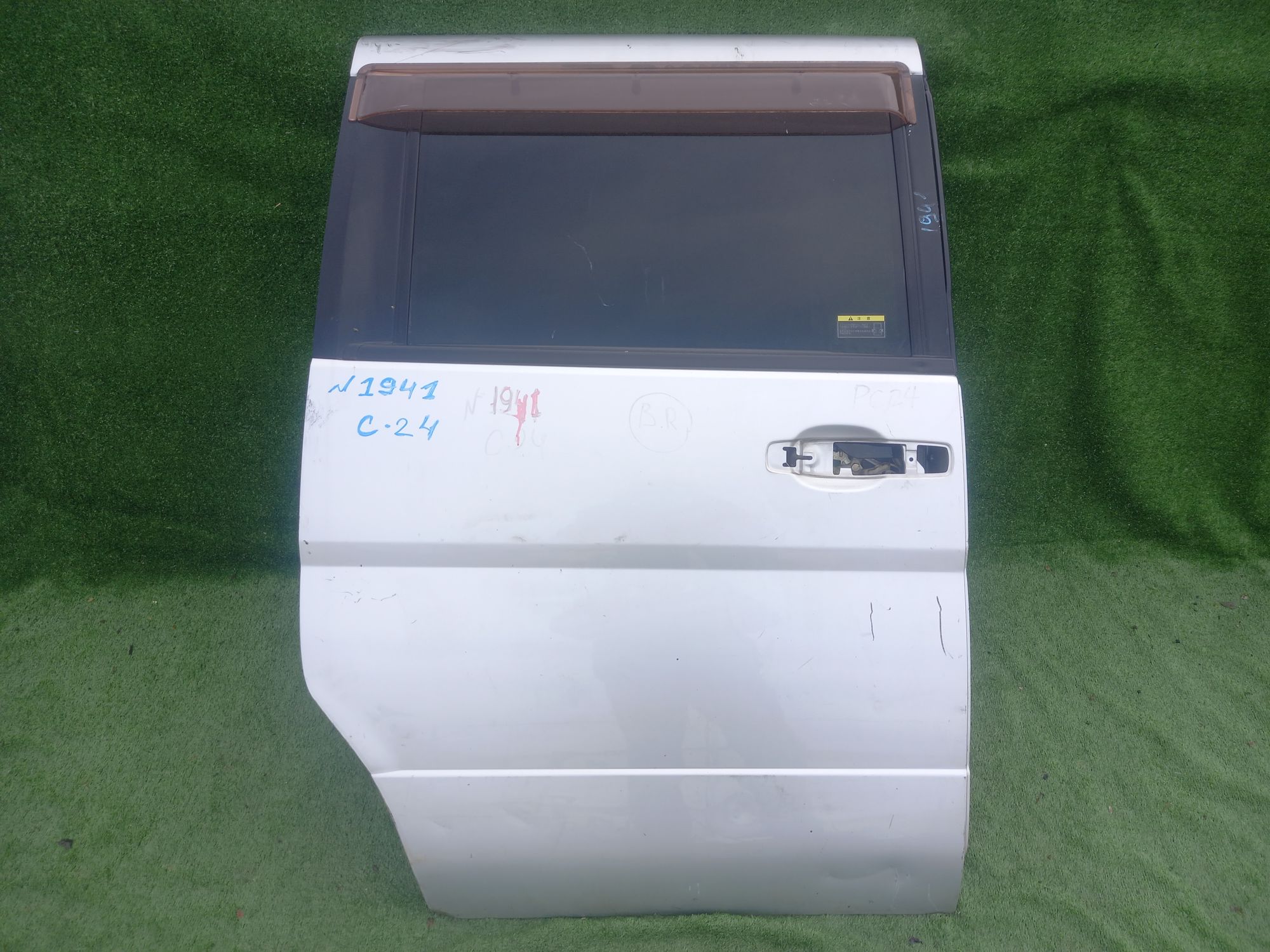 1941 дверь на NISSAN SERENA C24, 10500 рублей, Невинномысск