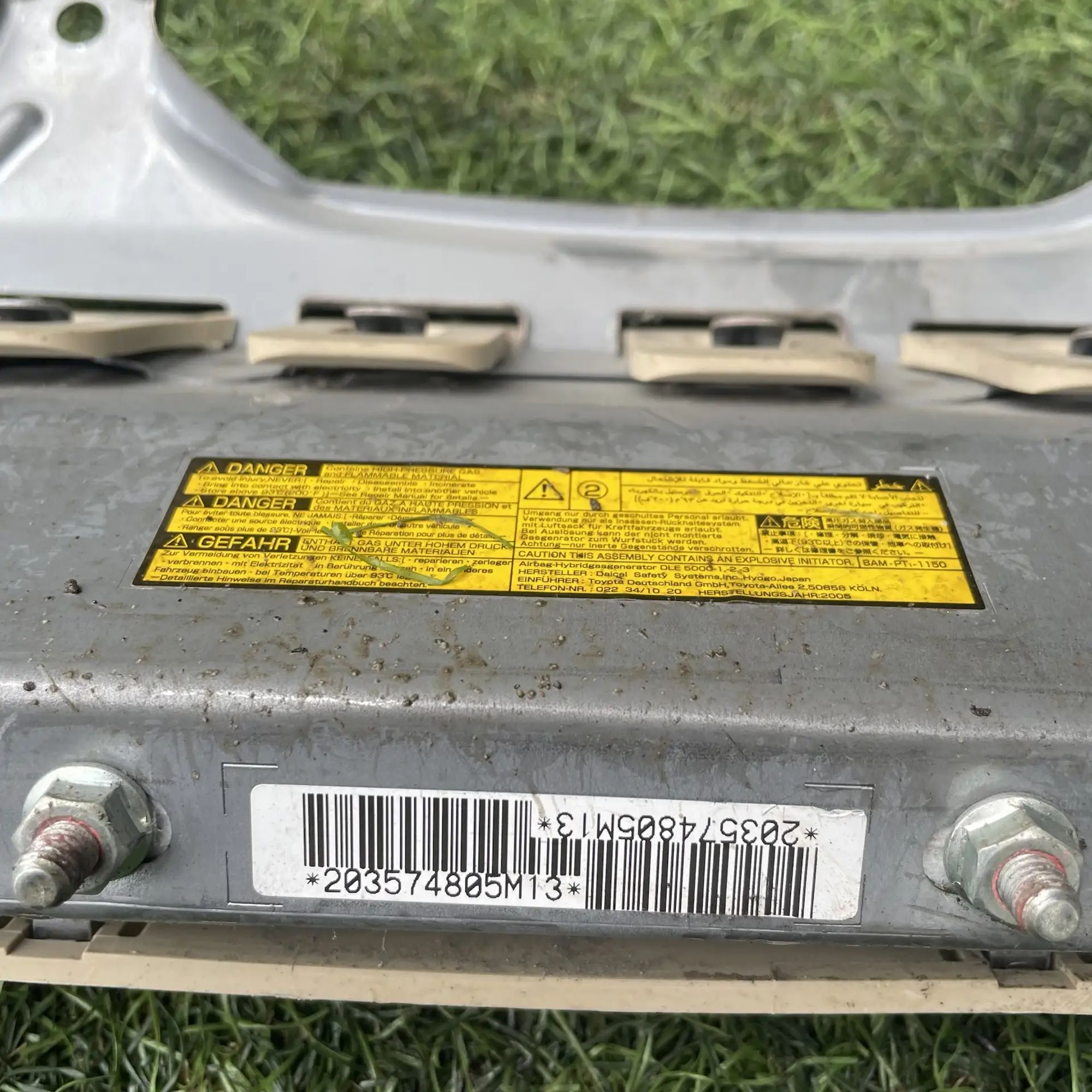 https://ycs.partsauto.market/partsauto-images/thmbs/userImages/772e461030aea93f4dbb6447c0f924d3/part/b1cd0f15-407f-4b8e-b793-a99a871181ef_1778930845119.jpg