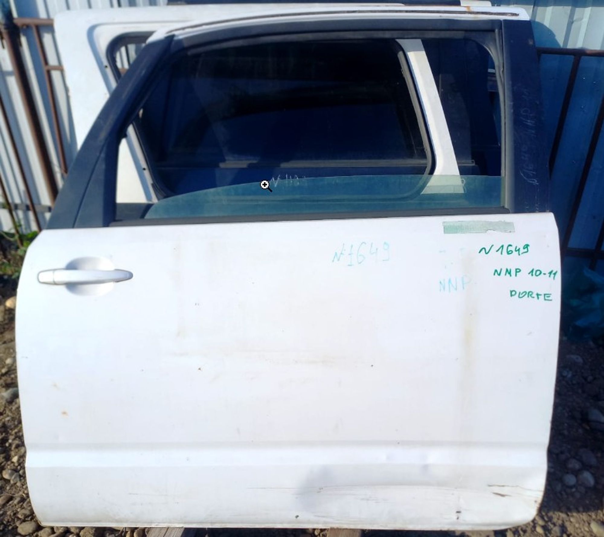 1649 Дверь передняя левая NMP10 TOYOTA PORTE, 9999 рублей, Невинномысск