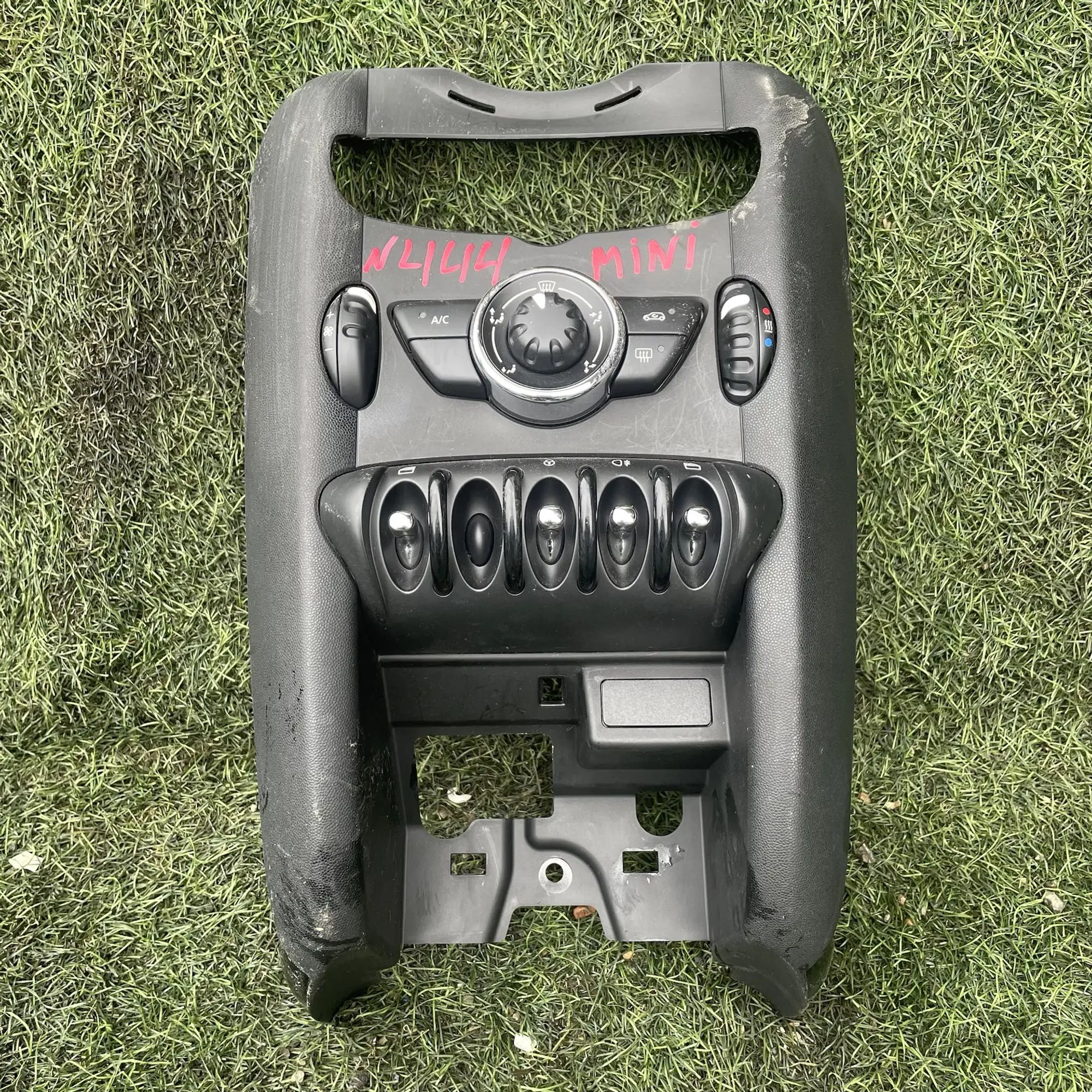 https://ycs.partsauto.market/partsauto-images/thmbs/userImages/772e461030aea93f4dbb6447c0f924d3/part/b2db9009-0331-4741-8f55-c951c17bbc51_1778923640743.jpg