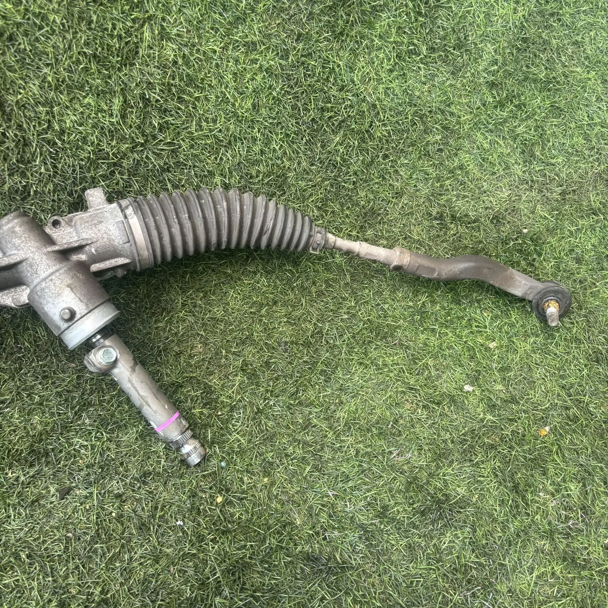 https://ycs.partsauto.market/partsauto-images/thmbs/userImages/772e461030aea93f4dbb6447c0f924d3/part/b38b3d9f-6c42-4716-86b6-e92e268c1d2b_1776856412427.jpg