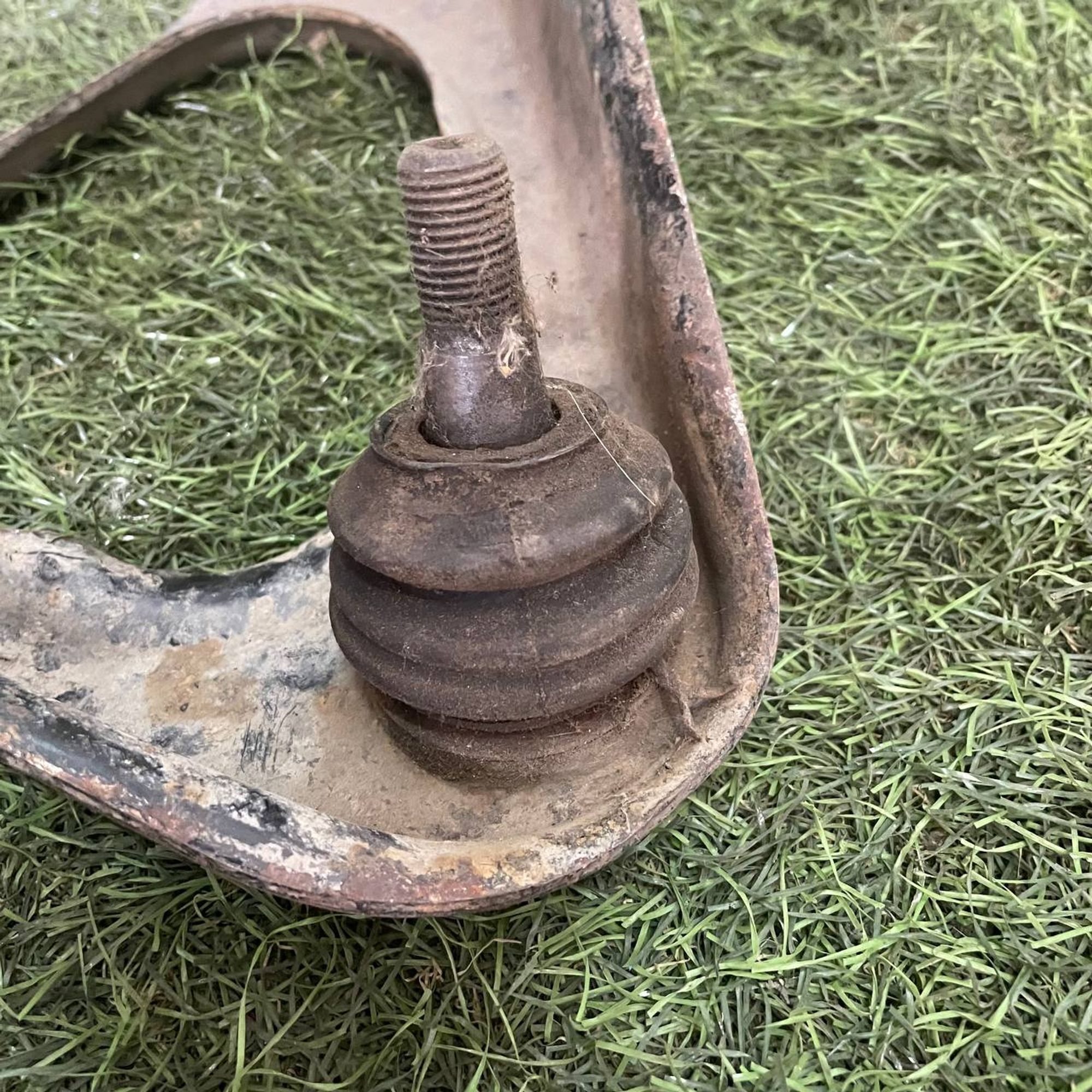 169 Рычаг задний правый верхний TOYOTA MARK II GX80, 3500 рублей, Невинномысск