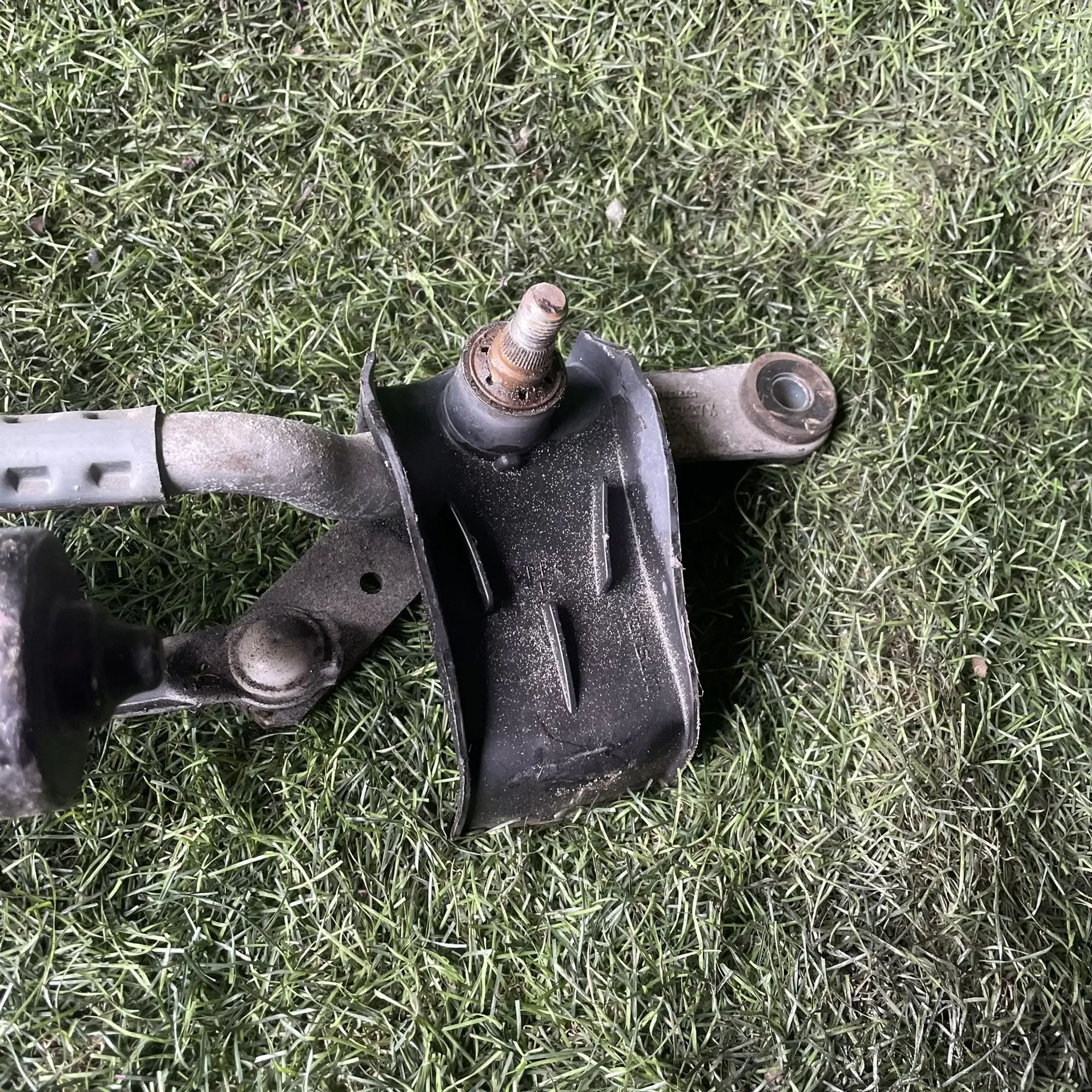 https://ycs.partsauto.market/partsauto-images/thmbs/userImages/772e461030aea93f4dbb6447c0f924d3/part/b444cb9f-b777-4ba8-ad71-bf477a87ab17_1776941052213.jpg